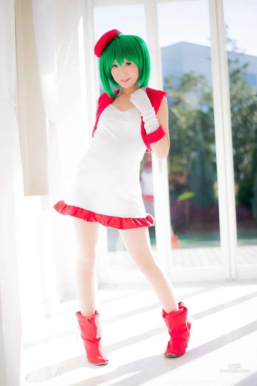 真白ゆき  コスプレ《Macros》Ranka Lee(Xmas ver.) 写真集36