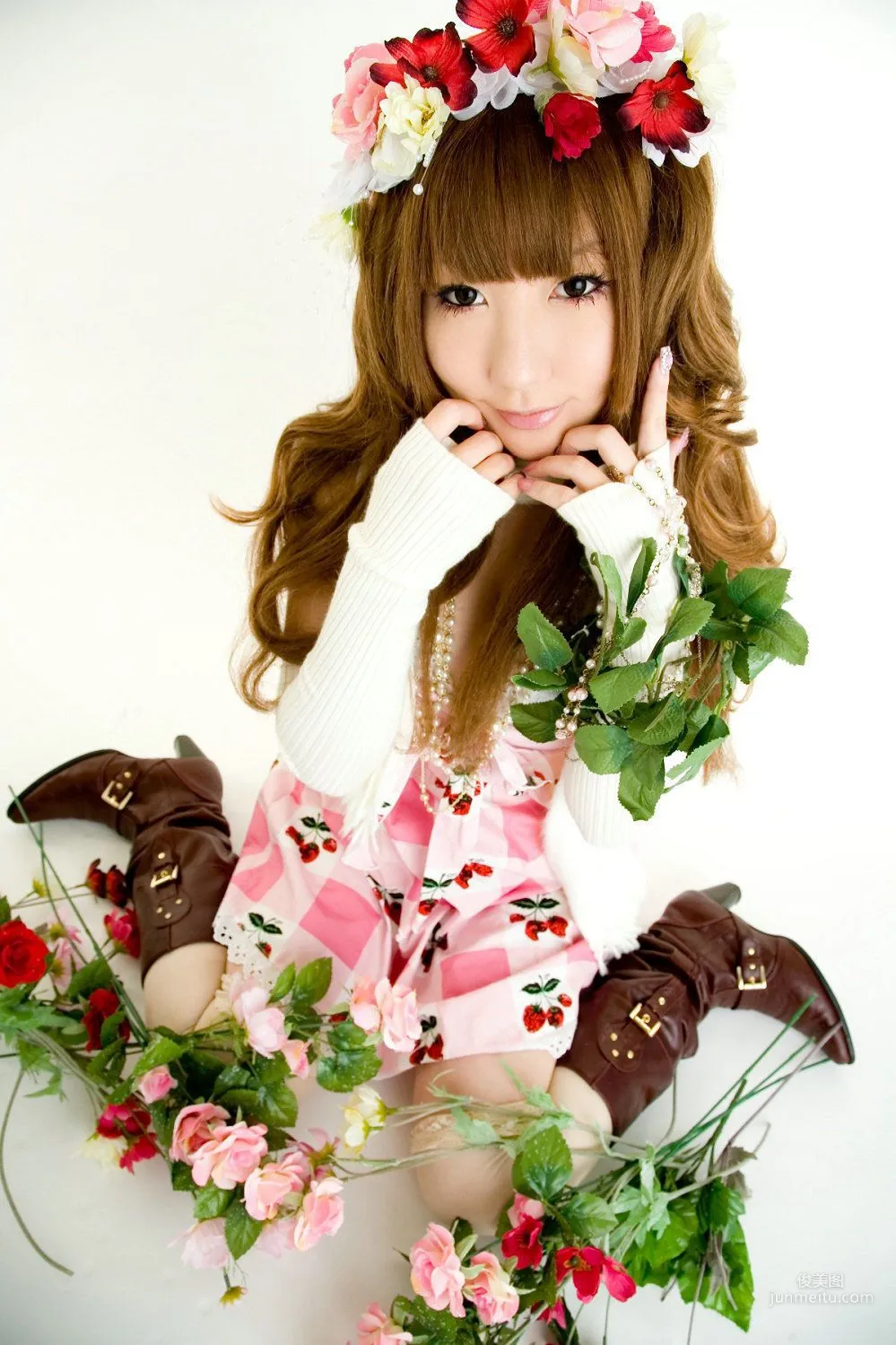 绫香 (Sakuサク) [Hana-Ori] Gothic Lolita 寫真集 60