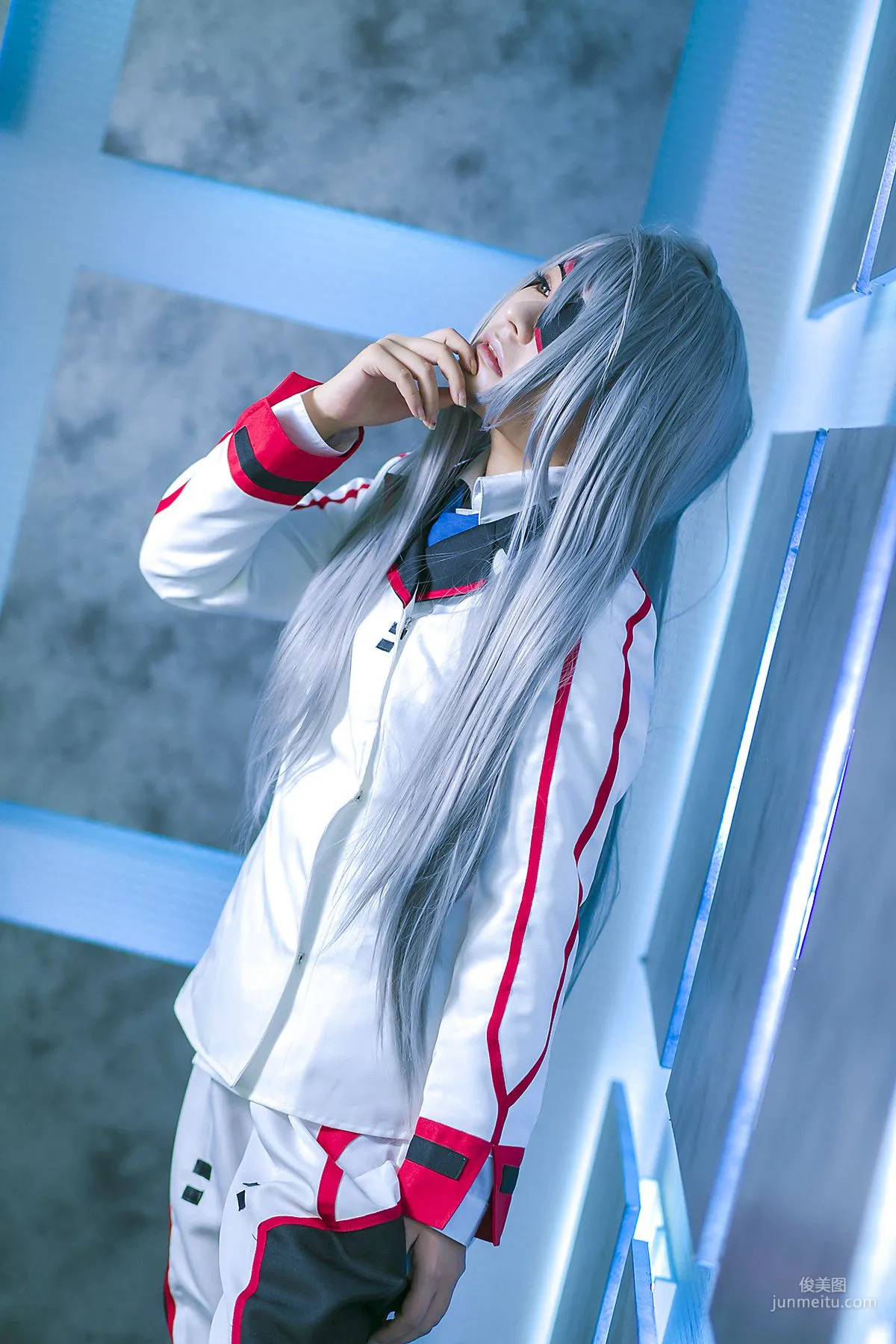 円ちゃみ 《Infinite Stratos》Laura Bodewig [sophillia] 寫真集 20