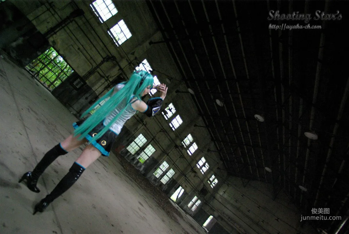 サク (绫香 Saku Ayaka) 《VOCALOID》Hatsune Miku [Shooting Star's] 寫真集 67