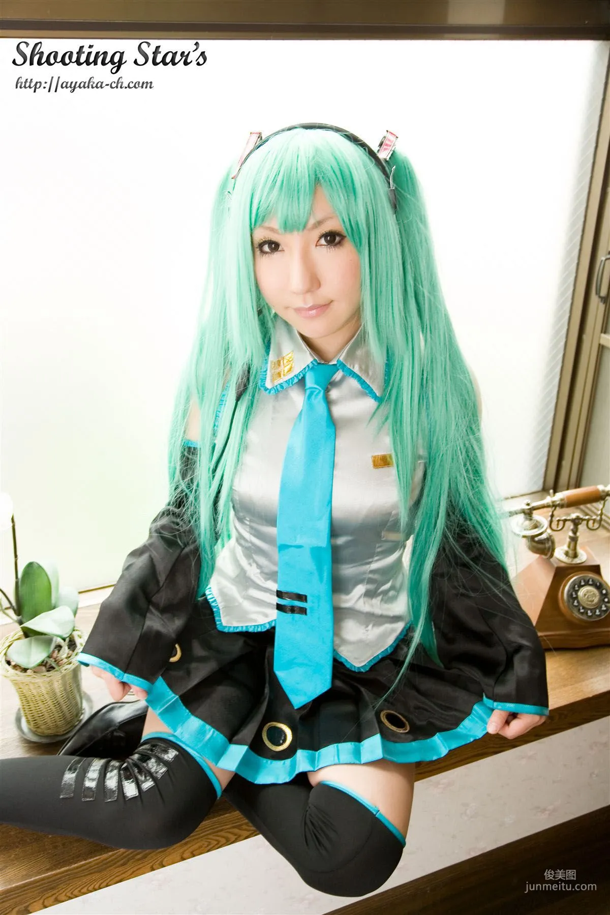 サク (绫香 Saku Ayaka) 《VOCALOID》Hatsune Miku [Shooting Star's] 寫真集 34
