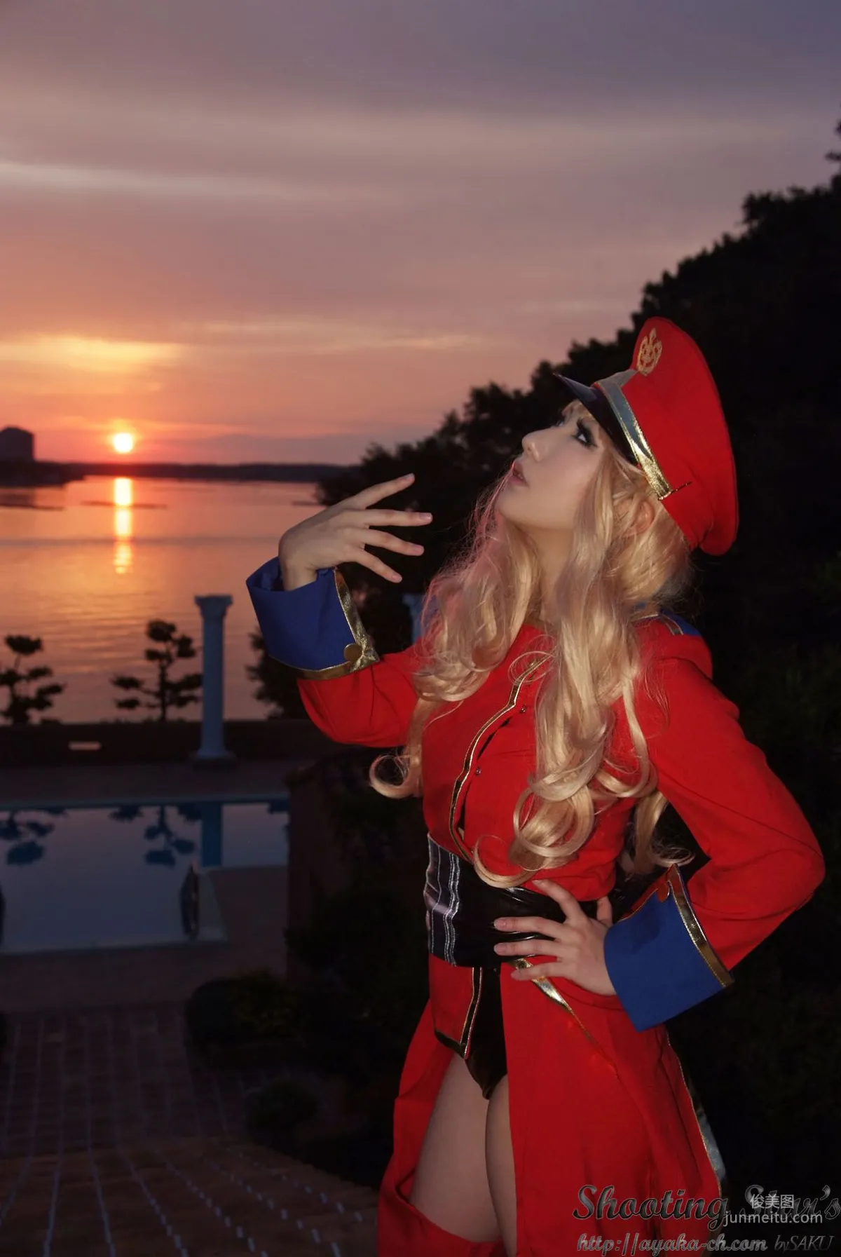 サク (绫香) 《Macros》Sheryl Nome [Shooting Star's] 寫真集 39