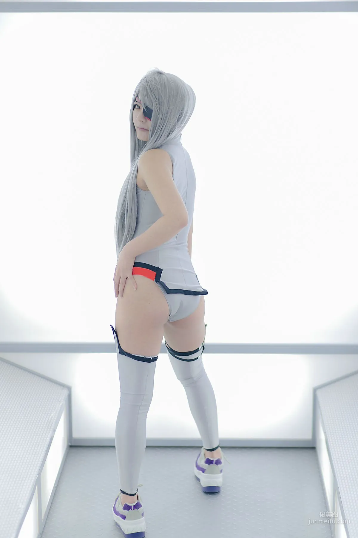 円ちゃみ 《Infinite Stratos》Laura Bodewig [sophillia] 寫真集 59