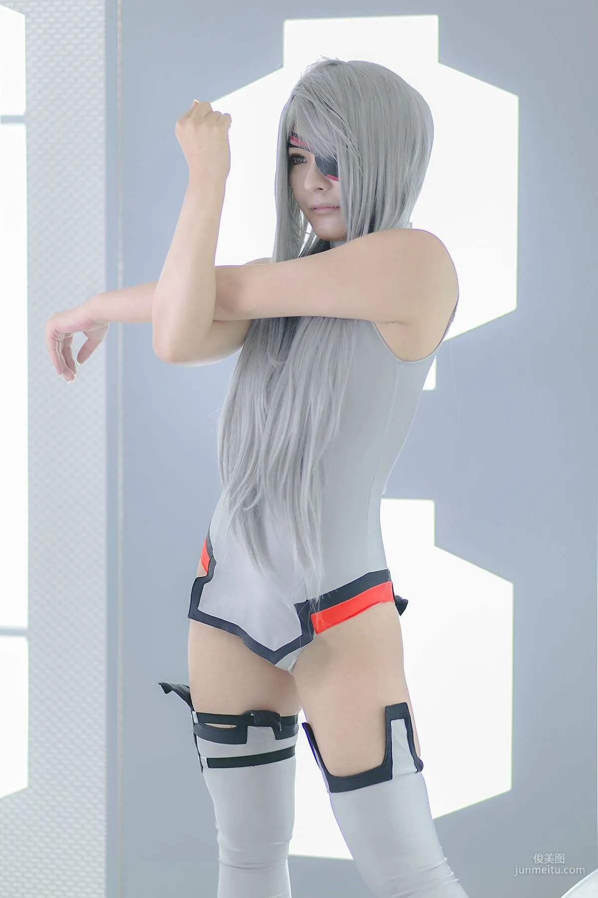 円ちゃみ 《Infinite Stratos》Laura Bodewig [sophillia] 寫真集 54