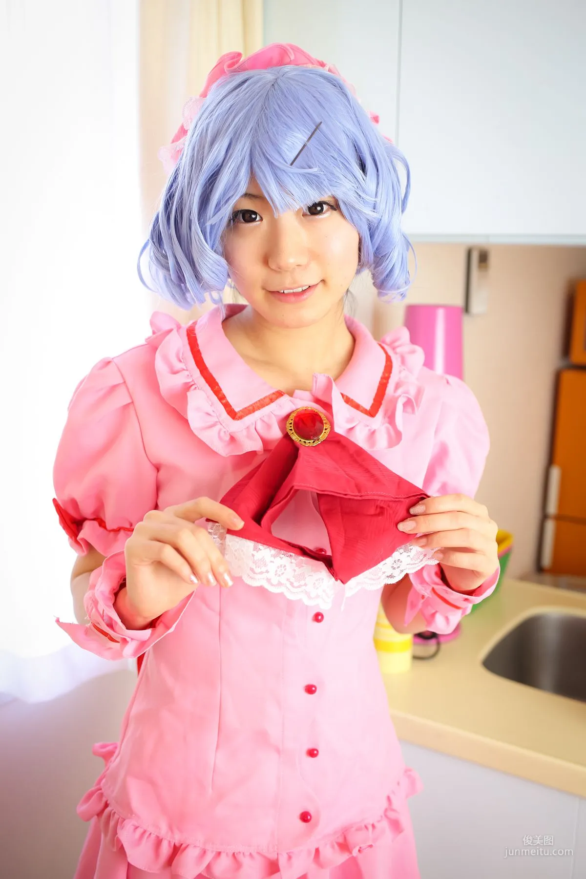 喜屋武裡奈 《東方Project》Remilia Scarlet [SEVEN DOLLS] 寫真集 29
