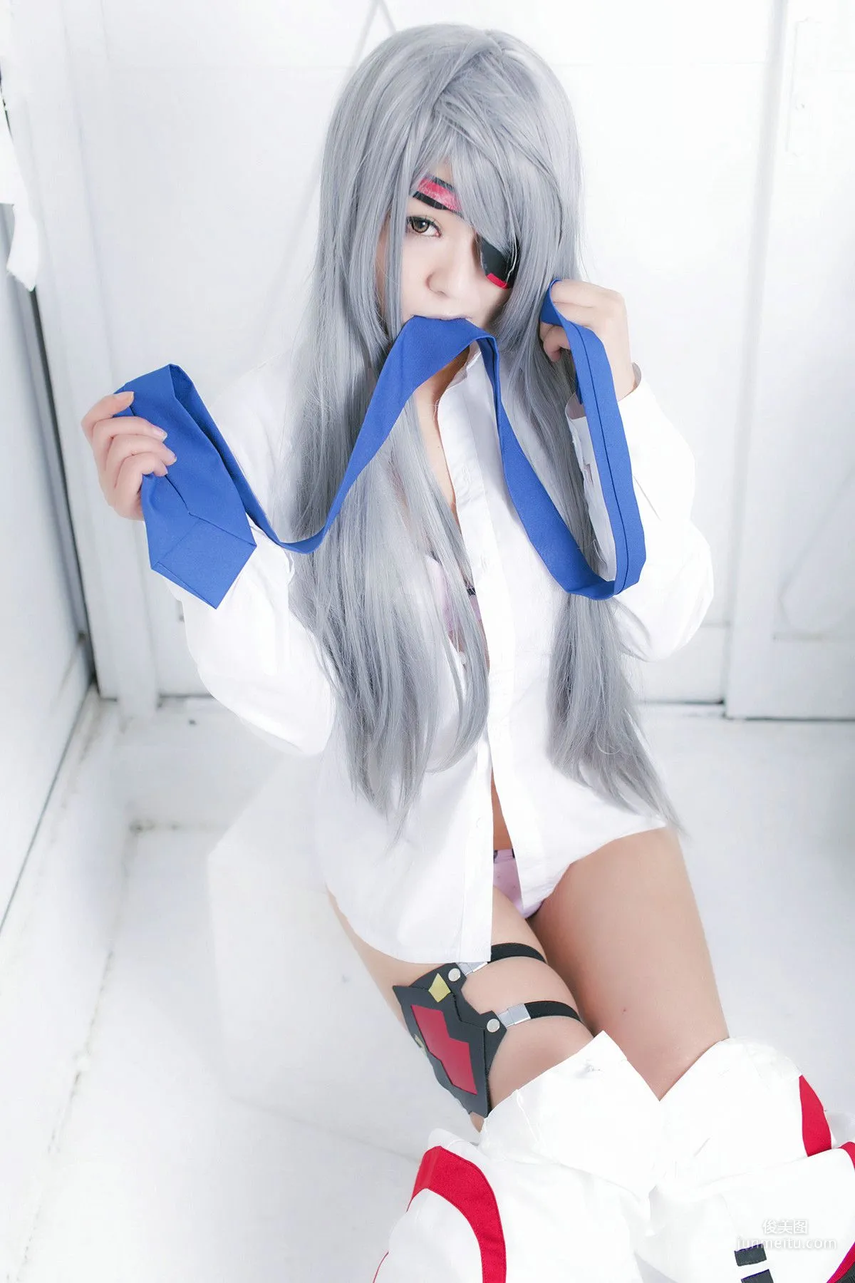 円ちゃみ 《Infinite Stratos》Laura Bodewig [sophillia] 寫真集 73