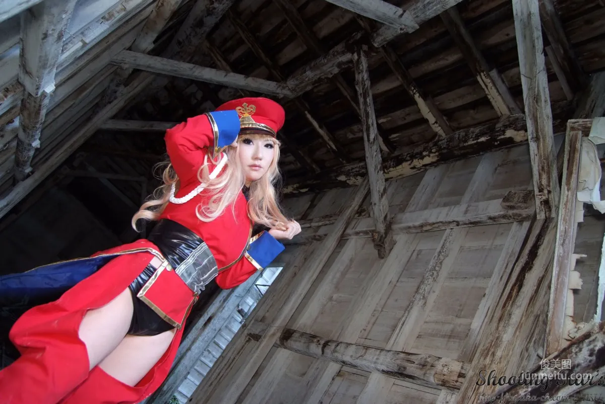 サク (绫香) 《Macros》Sheryl Nome [Shooting Star's] 寫真集 43