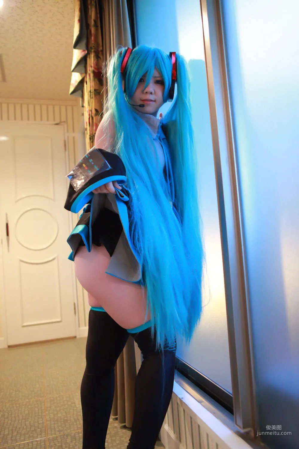 田中まな《VOCALOID》Hatsune Miku [Cosplay Channel] 寫真集 10