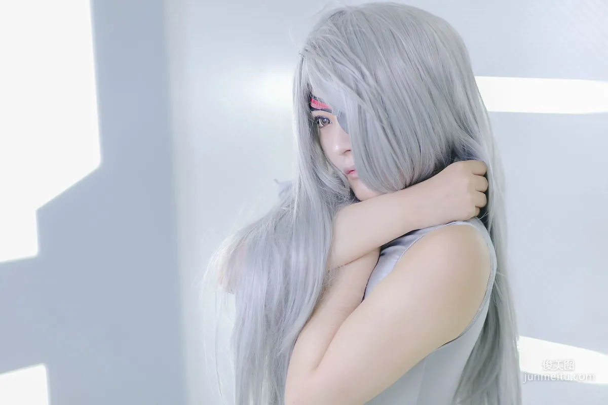 円ちゃみ 《Infinite Stratos》Laura Bodewig [sophillia] 寫真集 47