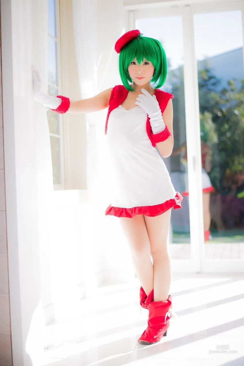 真白ゆき  コスプレ《Macros》Ranka Lee(Xmas ver.) 写真集37