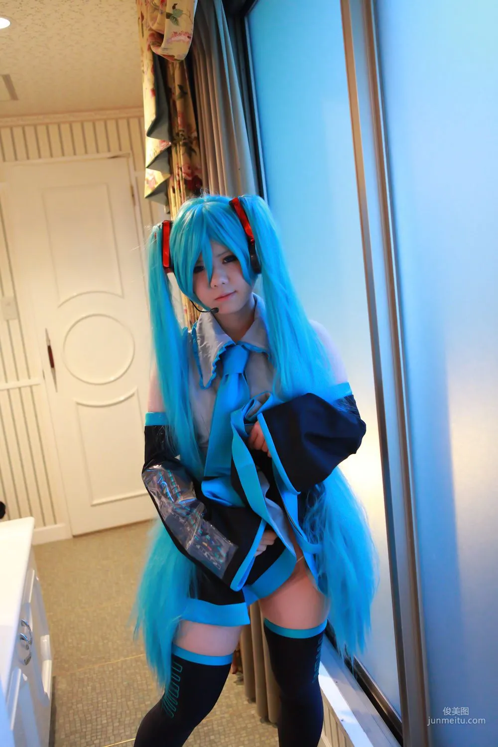 田中まな《VOCALOID》Hatsune Miku [Cosplay Channel] 寫真集 7