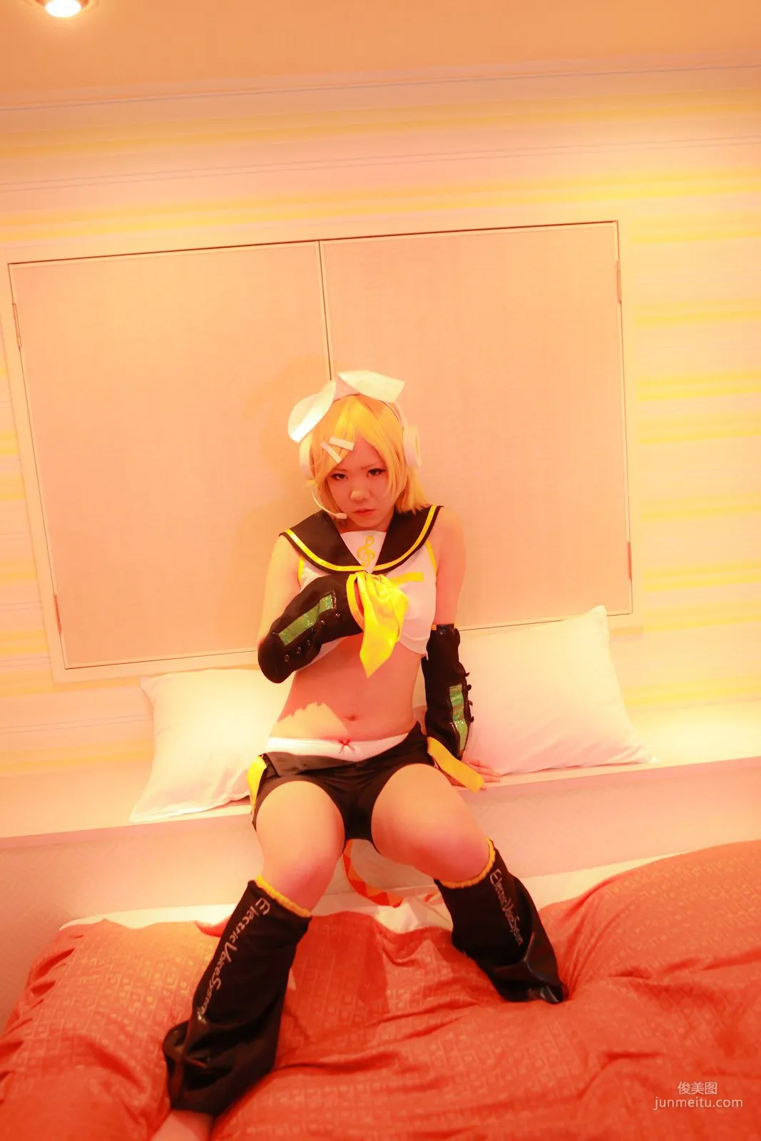 田中まな《VOCALOID》鏡音リン [Cosplay Channel] 寫真集 11