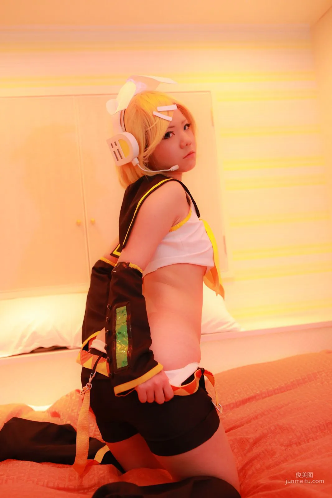田中まな《VOCALOID》鏡音リン [Cosplay Channel] 寫真集 32