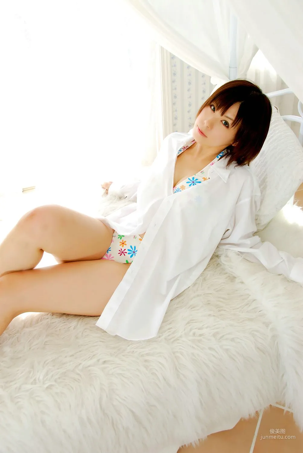 橘みなみ (Tachibana Minami) 《賭場少女》理歐・羅倫斯 3Sets 寫真集 45