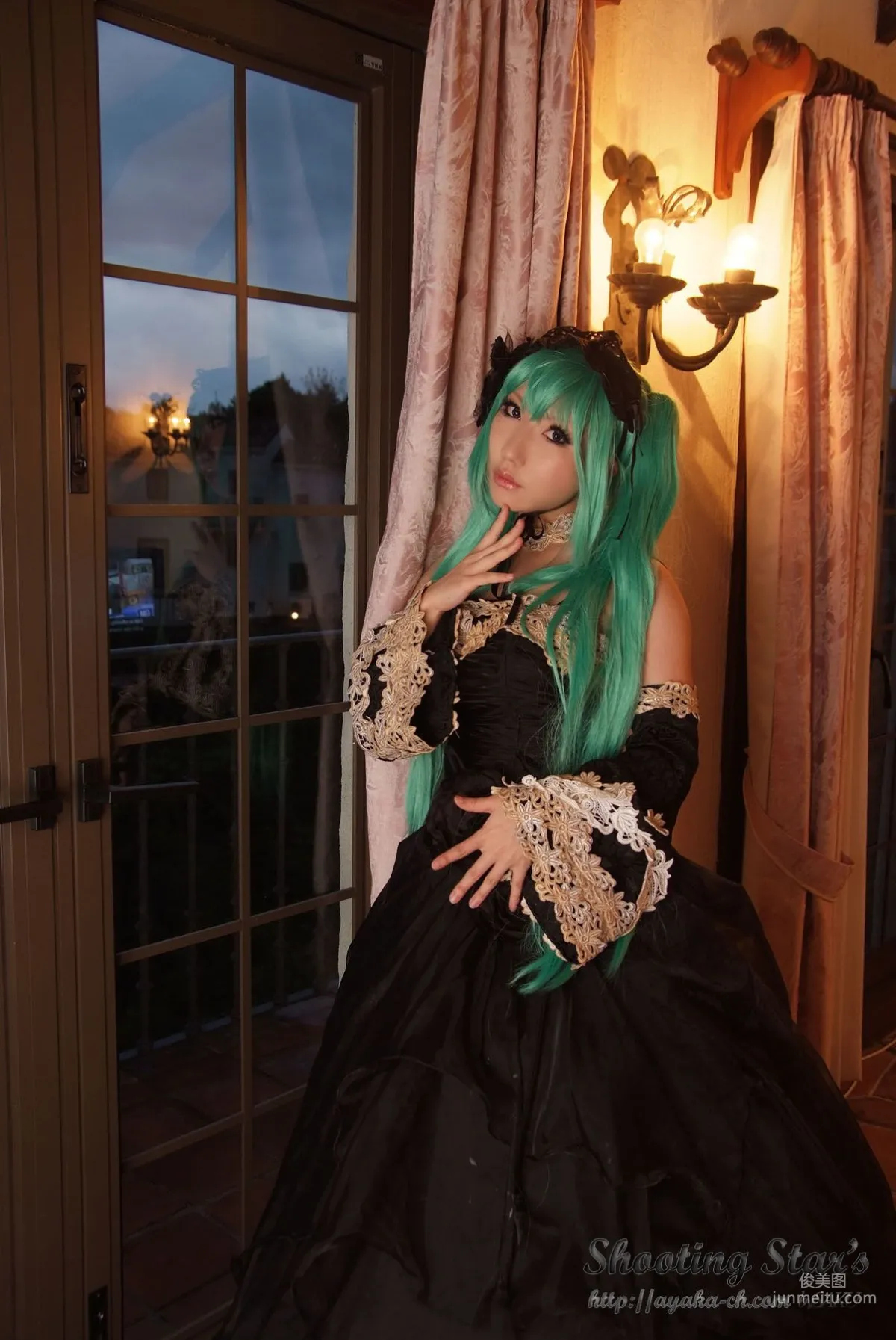 サク (Saku) 《VOCALOID》 Hatsune Miku 3 [Shooting Star's] 寫真集 19