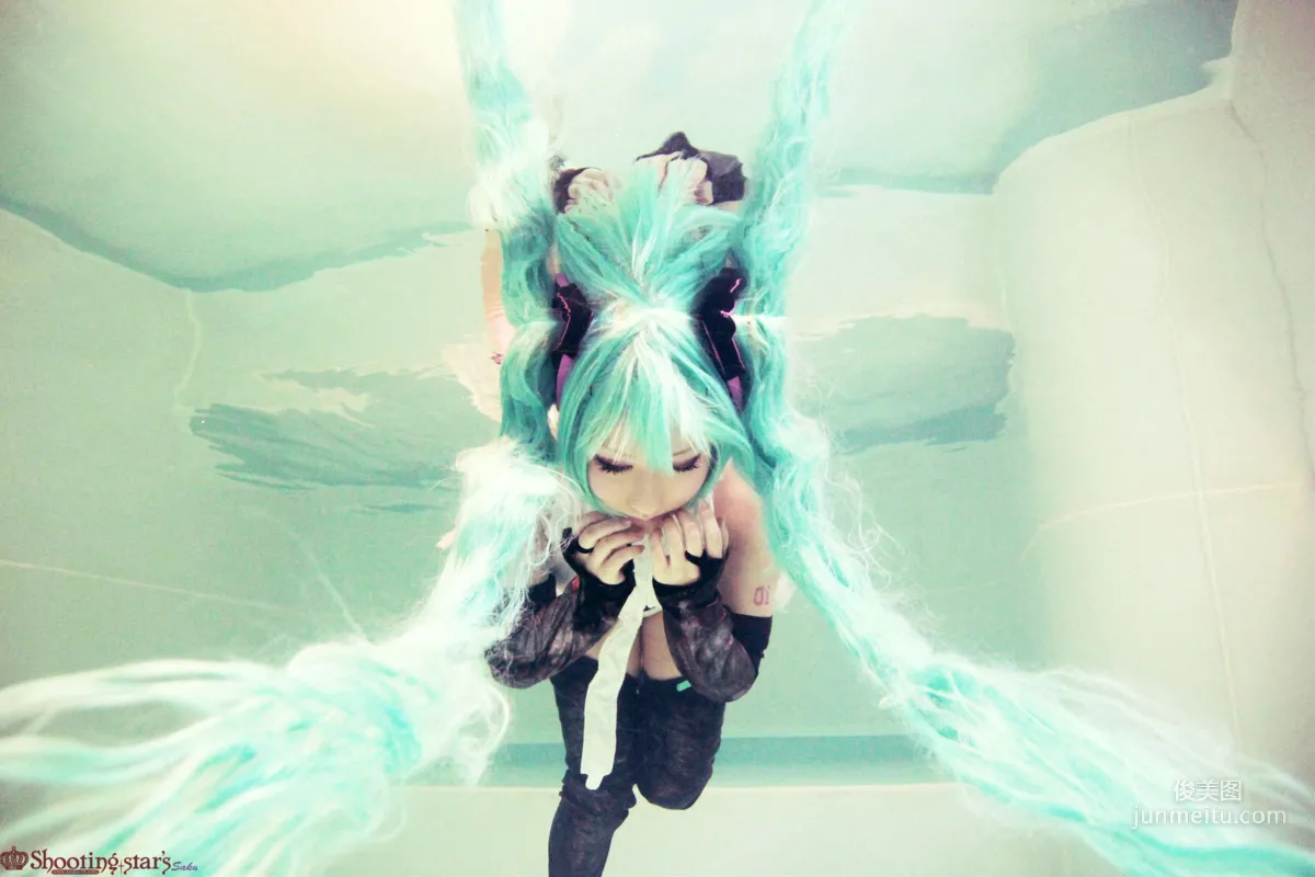 绫香 (サク) 《VOCALOID》初音ミク+鏡音リン [Shooting Star's] 寫真集 46