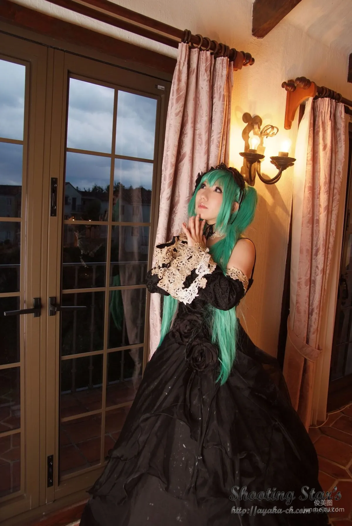サク (Saku) 《VOCALOID》 Hatsune Miku 3 [Shooting Star's] 寫真集 17