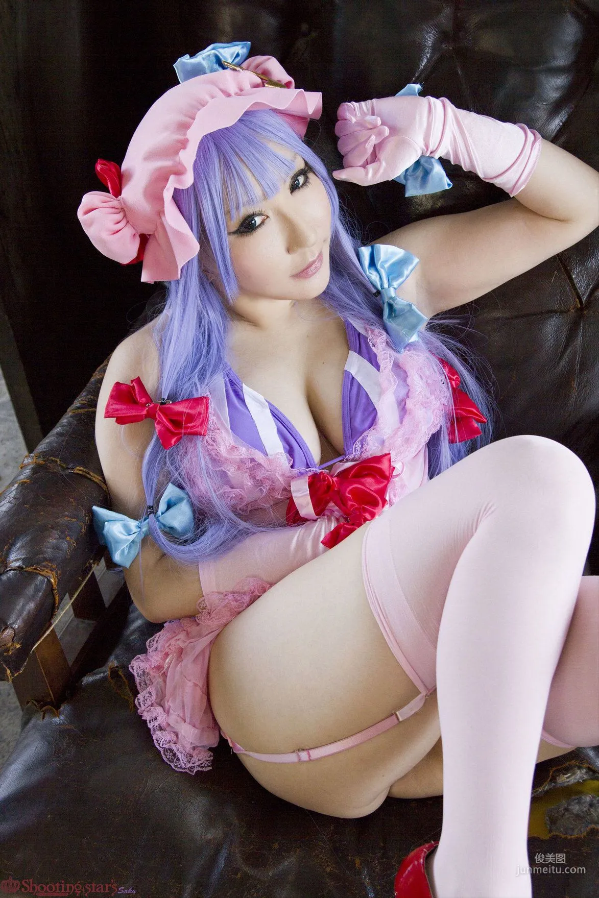 绫香サク (サク綾香 Saku Ayaka) 《東方Project》Patchouli Knowledge [Shooting Star's] 写真集1