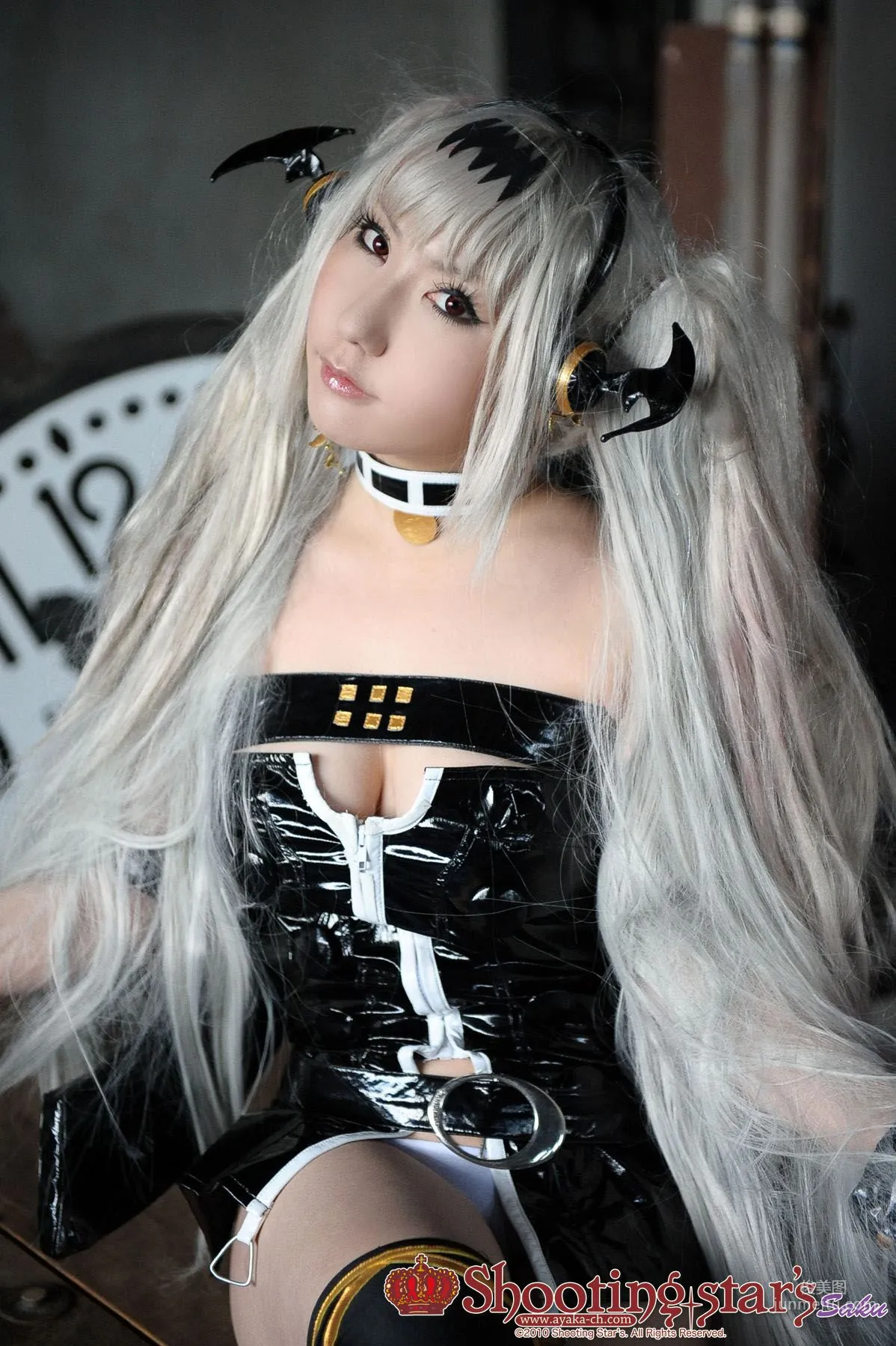 サク (绫香) 《Queen's Blade》Alice(アリス) [Shooting Star's] 寫真集 32