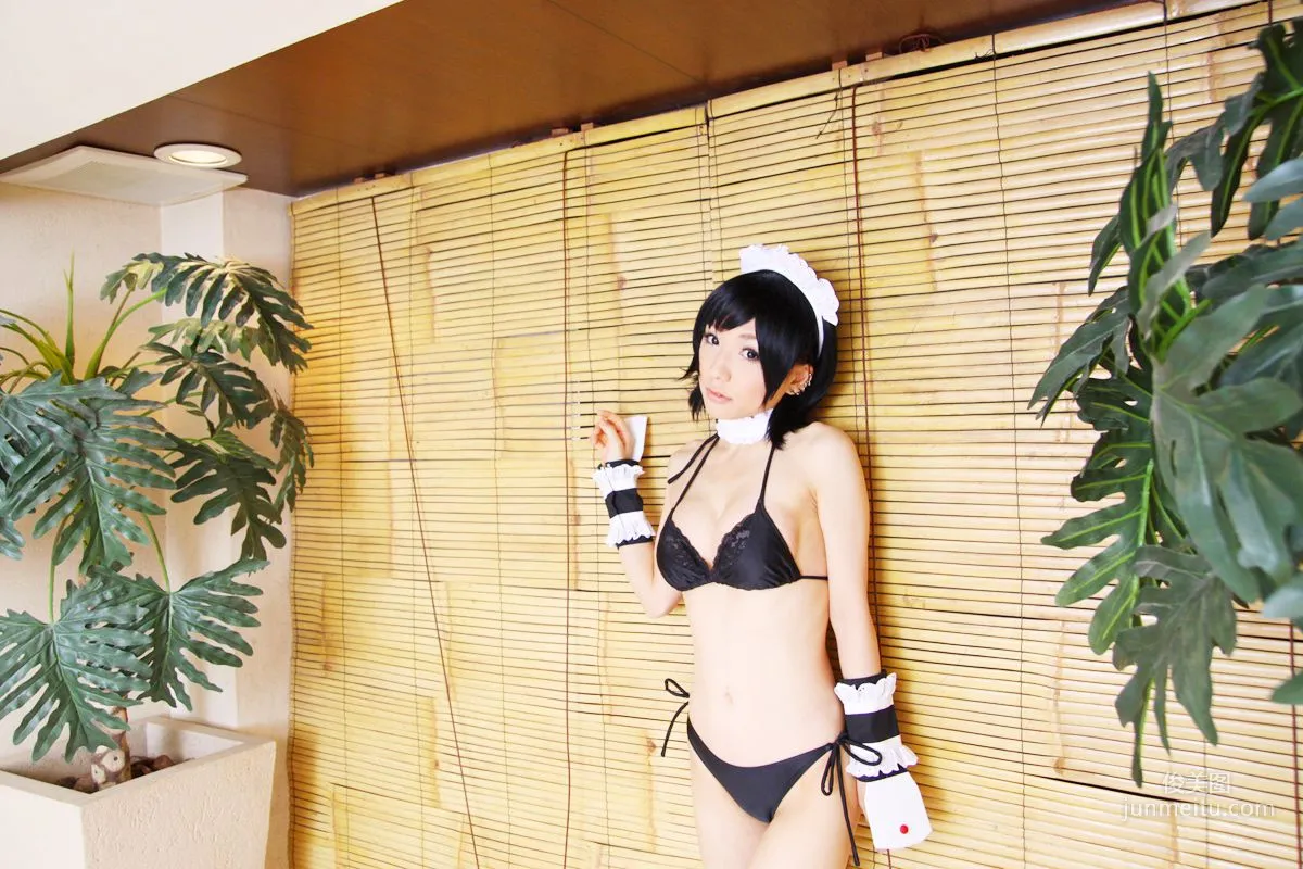 華群みさき 《Queen's Blade》Airi+《Samurai Spirits》Iroha [HONEY BUNNY] 寫真集 51
