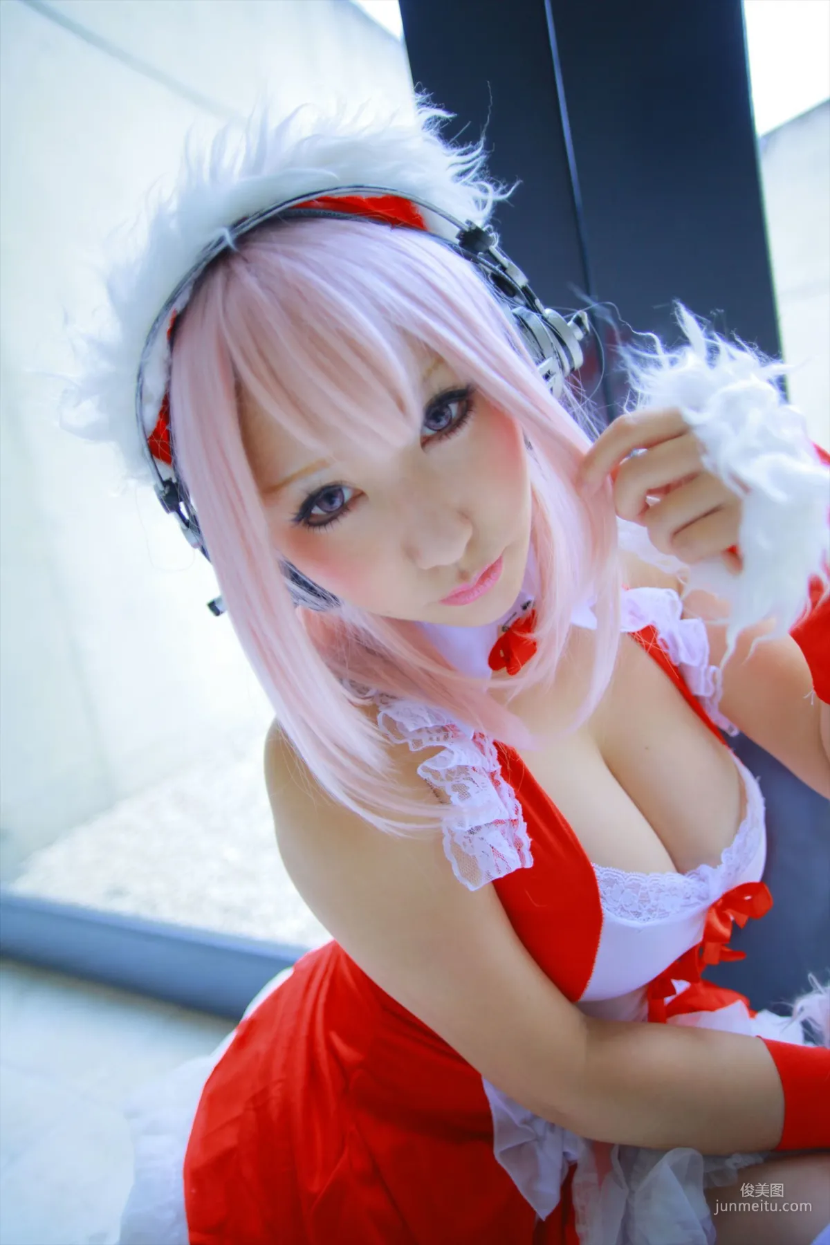 サク (Saku) 《Sonicomi》Super Sonico [Shooting Star's] 寫真集 109