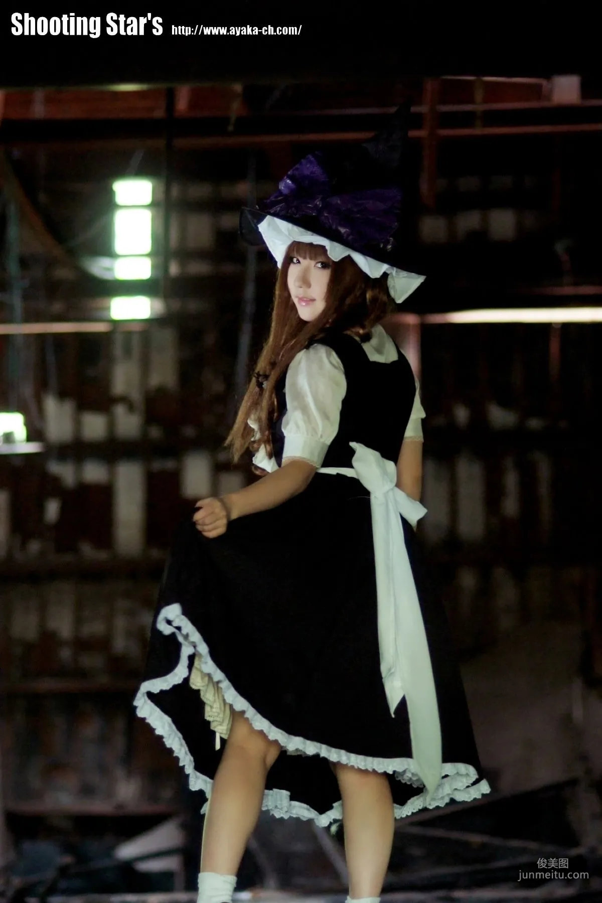 绫香サク (サク綾香 Saku Ayaka)《東方Project》霧雨 魔理沙 Kirisame Marisa 寫真集 16
