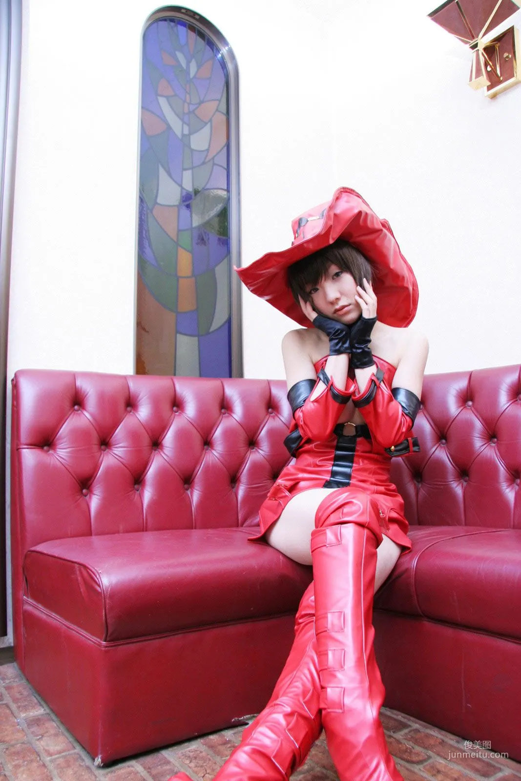 華群みさき(Hanamura Misaki) 《Guilty Gear》 Dizzy [HONEY BUNNY] 寫真集 16