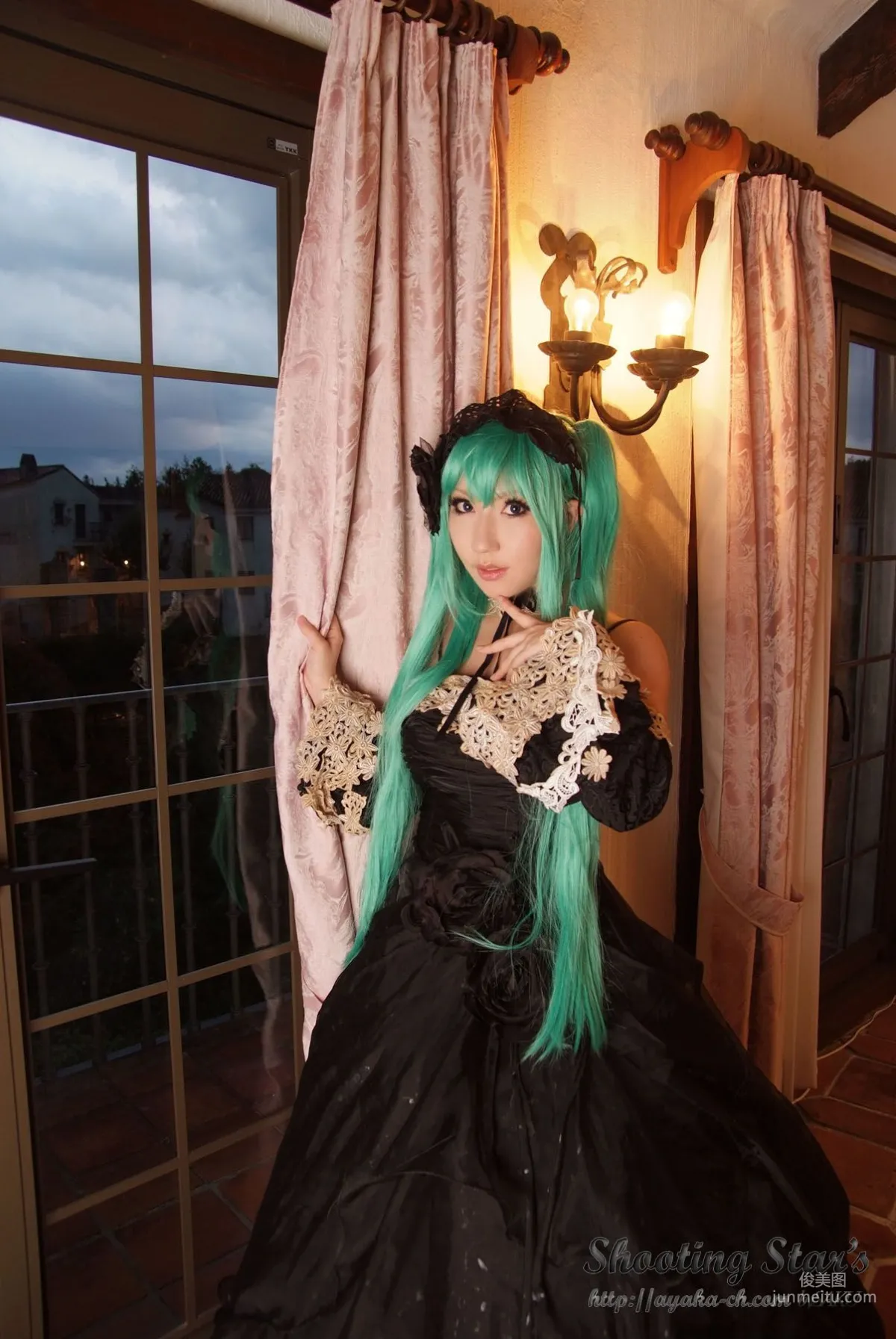 サク (Saku) 《VOCALOID》 Hatsune Miku 3 [Shooting Star's] 寫真集 16