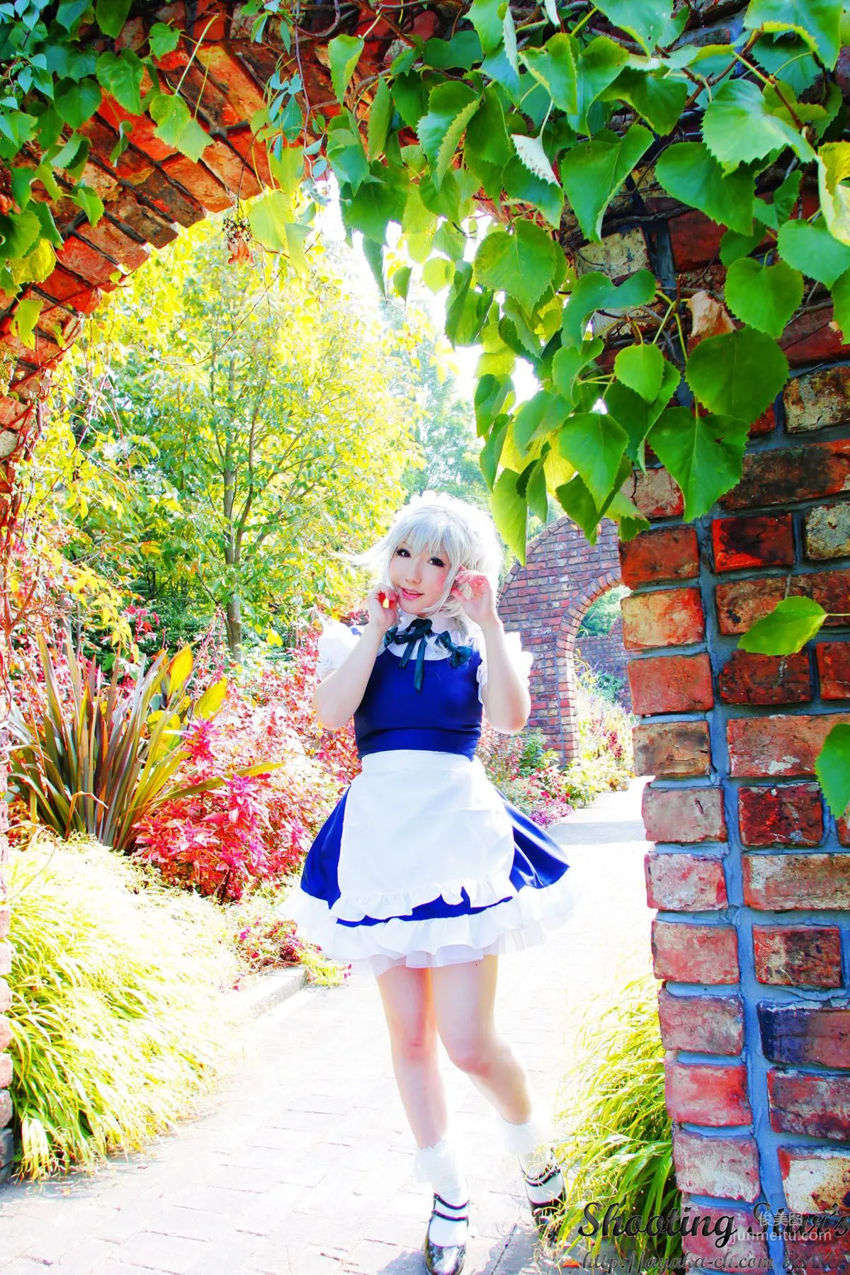 绫香サク (サク綾香 Saku Ayaka)《東方Project》Izayoi Sakuya + Patchouli Knowledge [Shooting Star's] 寫真集 57