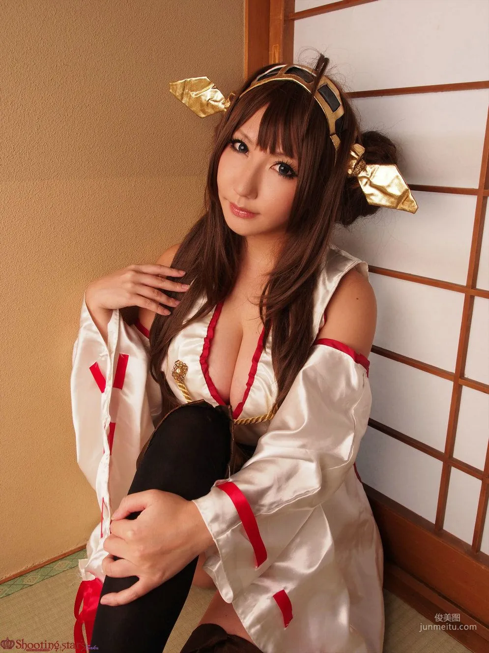 绫香サク (サク綾香 Saku Ayaka)《艦隊これくしょん》Kongou(金剛) 第三部 寫真集 47
