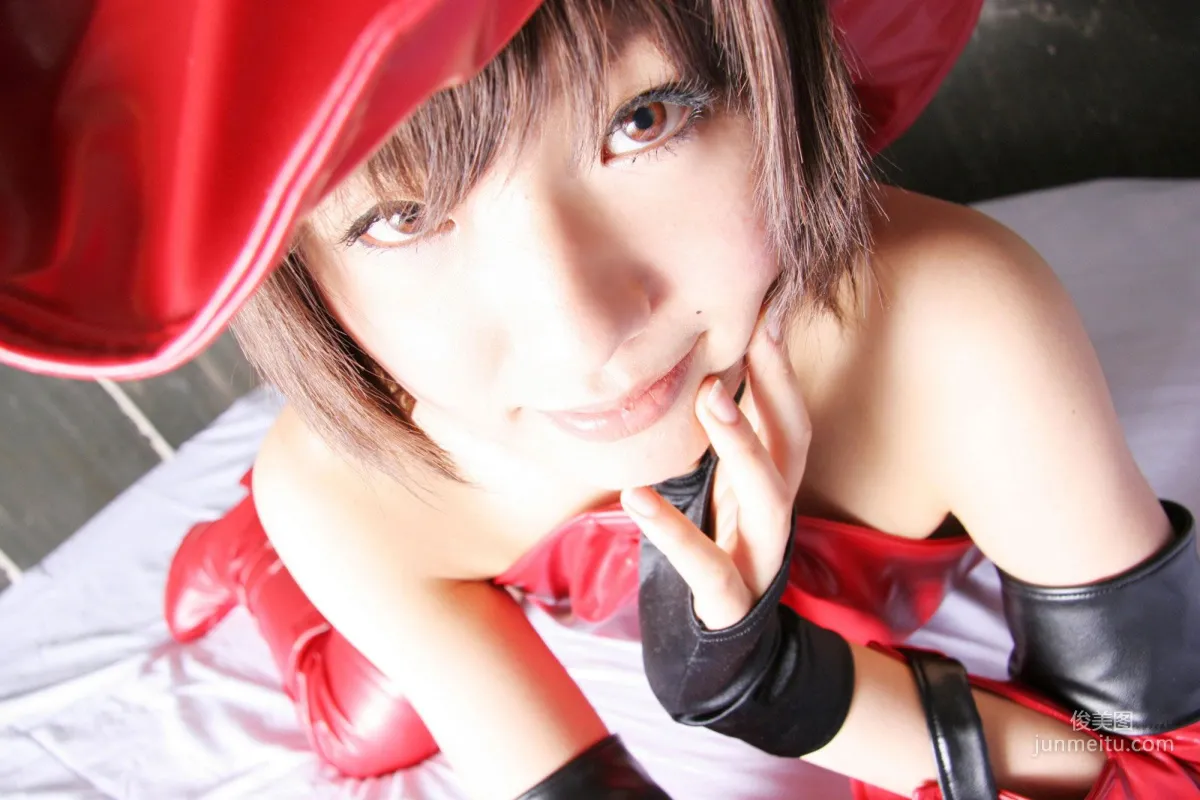 華群みさき(Hanamura Misaki) 《Guilty Gear》 Dizzy [HONEY BUNNY] 寫真集 95