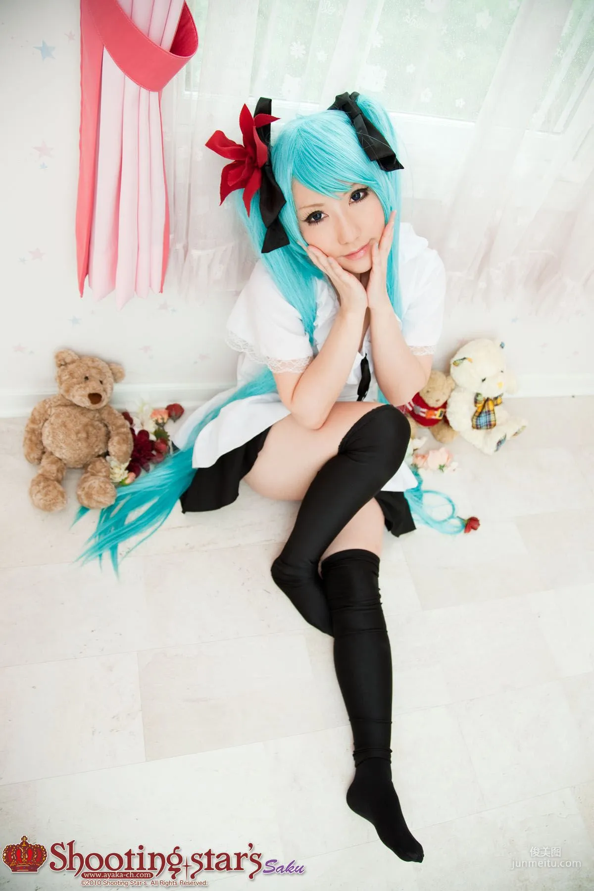 サク (Saku) 《VOCALOID》Hatsune Miku 2 [Shooting Star's] 寫真集 43