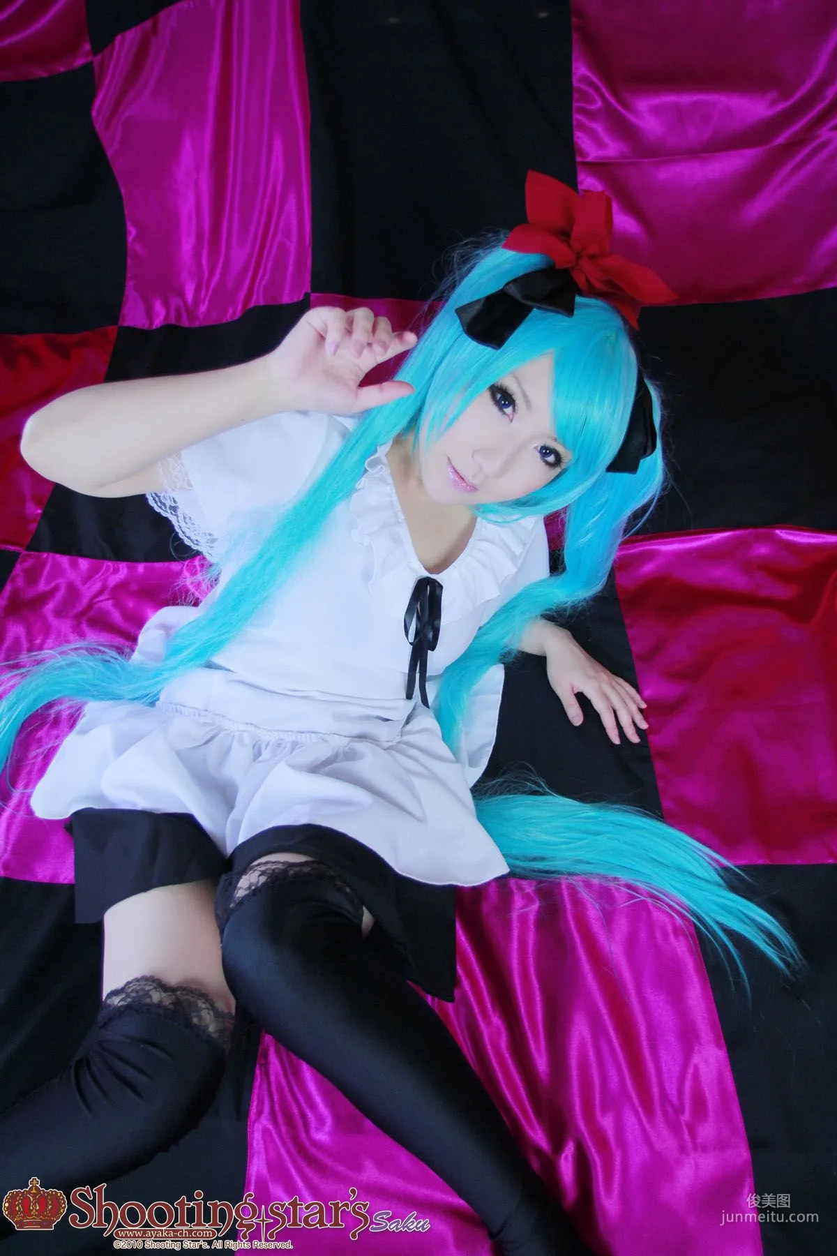 サク (Saku) 《VOCALOID》Hatsune Miku 2 [Shooting Star's] 寫真集 78