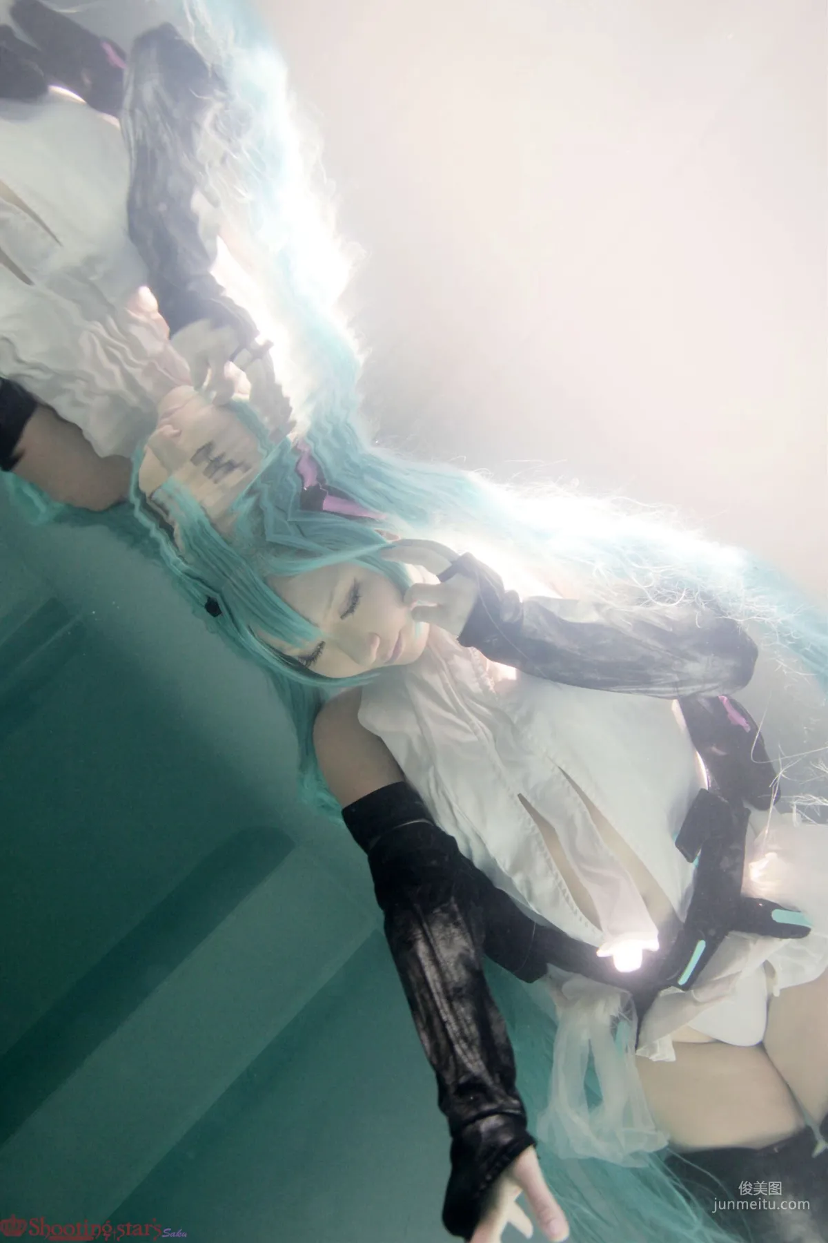 绫香 (サク) 《VOCALOID》初音ミク+鏡音リン [Shooting Star's] 寫真集 11