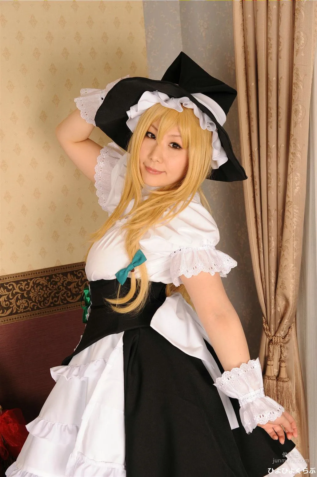 丹雫ひよ《東方Project》Kirisame Marisa [HiyoHiyo Club] 寫真集 5