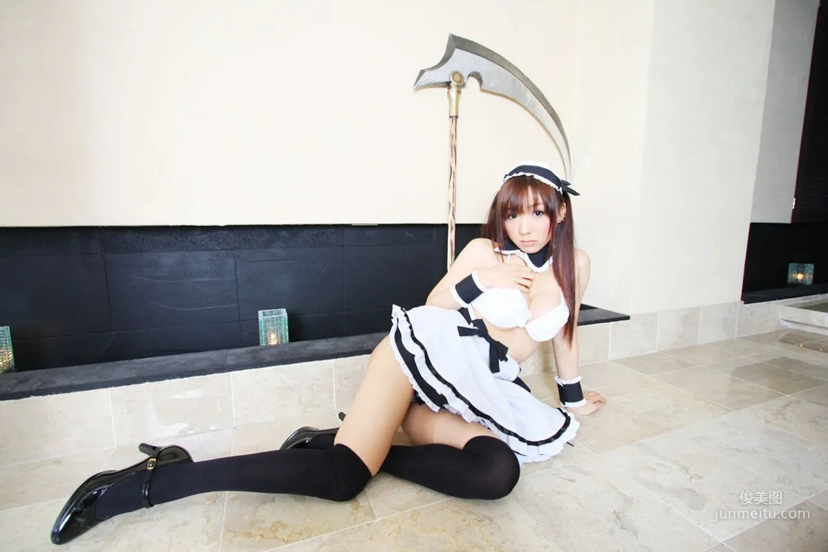 華群みさき 《Queen's Blade》Airi+《Samurai Spirits》Iroha [HONEY BUNNY] 寫真集 12