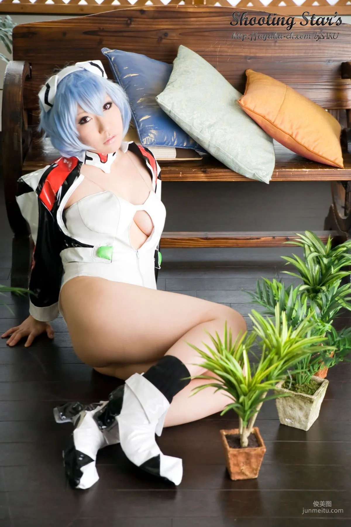 サク (绫香) 《Shinseiki Evangelion》Ayanami Rei [Shooting Star's] 寫真集 96