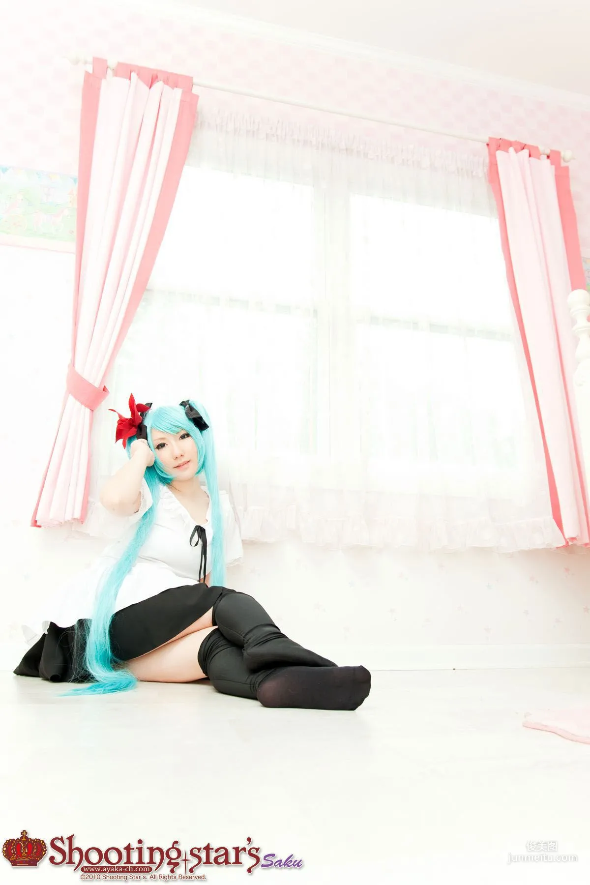 サク (Saku) 《VOCALOID》Hatsune Miku 2 [Shooting Star's] 寫真集 47