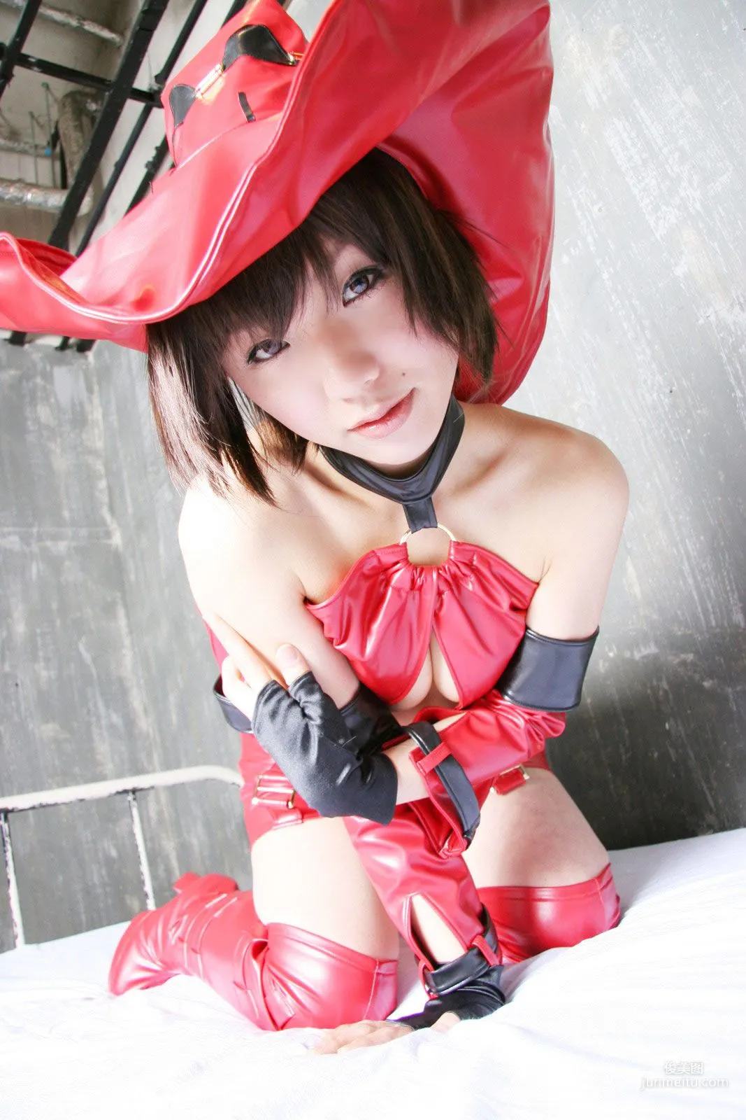 華群みさき(Hanamura Misaki) 《Guilty Gear》 Dizzy [HONEY BUNNY] 寫真集 83