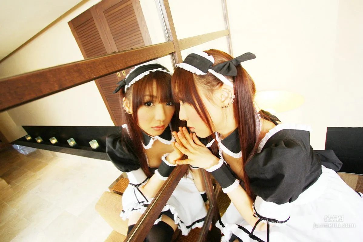 華群みさき 《Queen's Blade》Airi+《Samurai Spirits》Iroha [HONEY BUNNY] 寫真集 37
