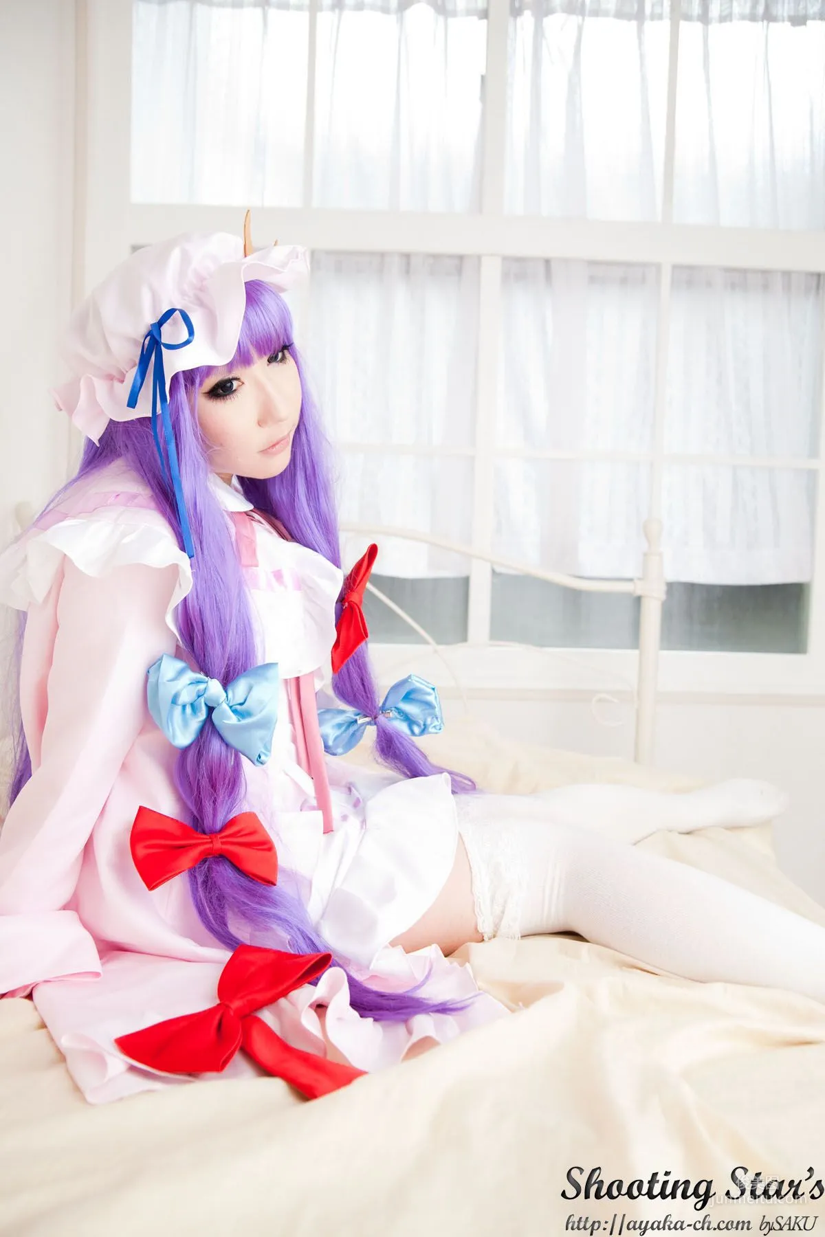 绫香サク (サク綾香 Saku Ayaka)《東方Project》Izayoi Sakuya + Patchouli Knowledge [Shooting Star's] 寫真集 7