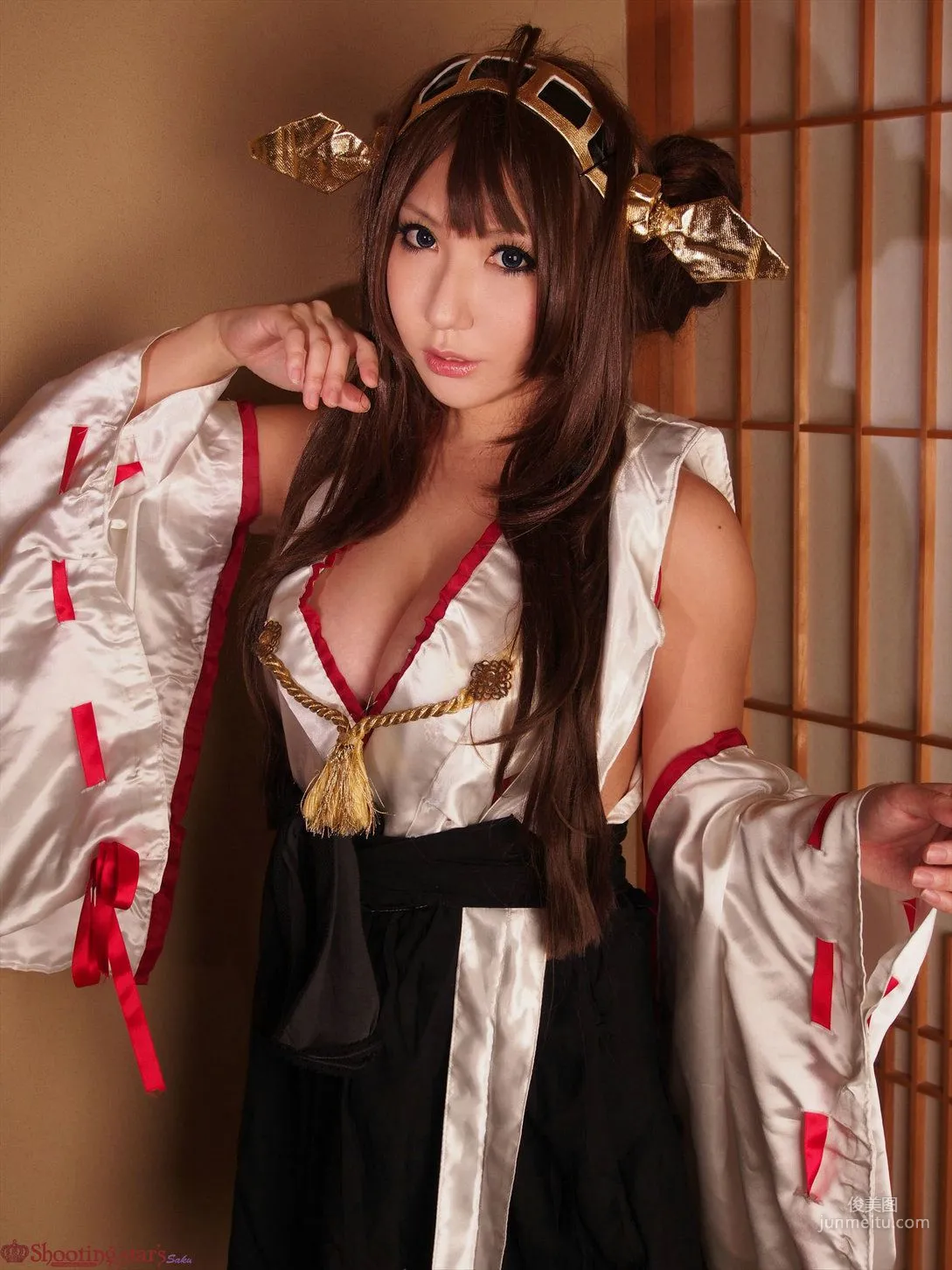 绫香サク (サク綾香 Saku Ayaka)《艦隊これくしょん》Kongou(金剛) 第三部 寫真集 39