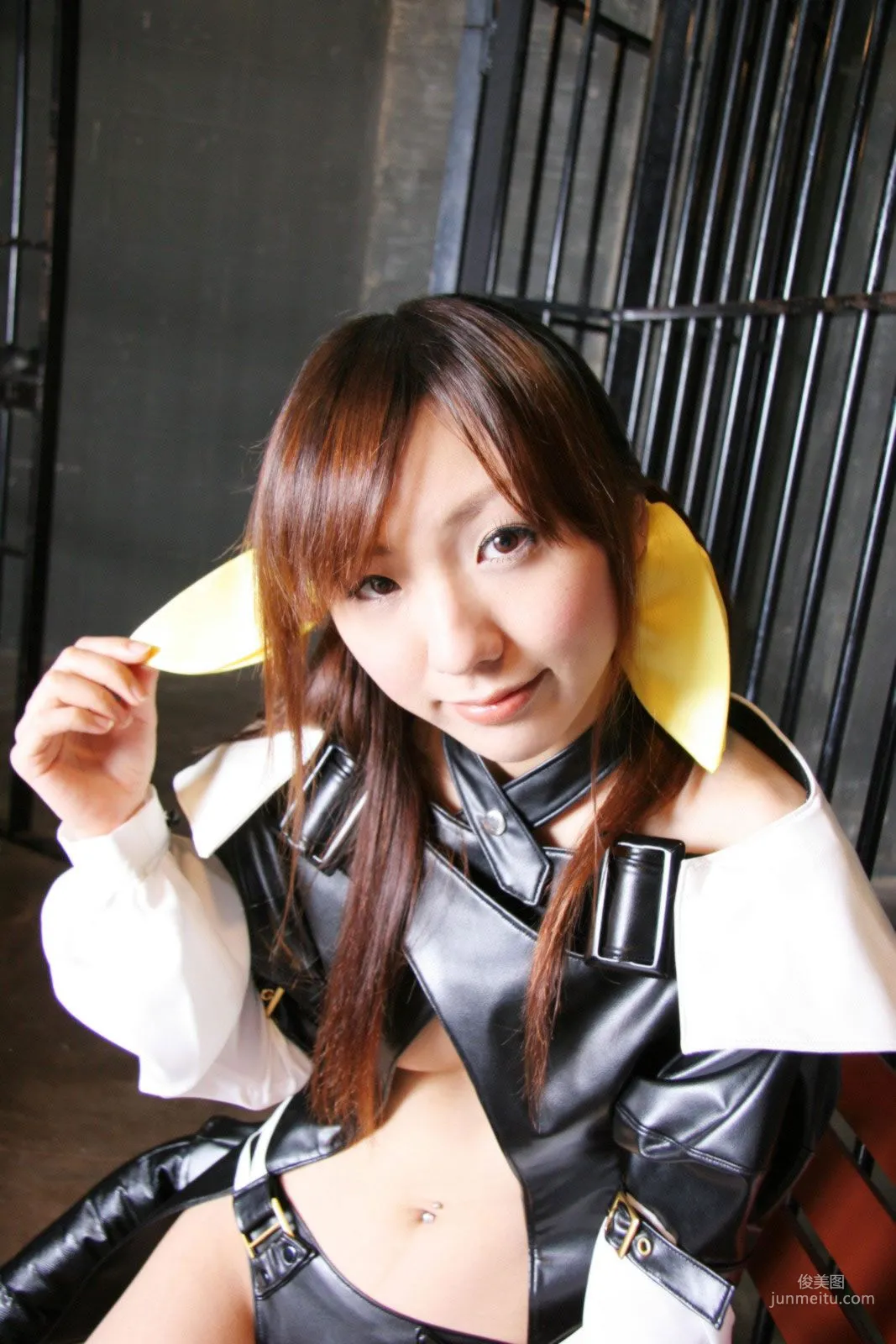 華群みさき《Guilty Gear》 I-no [HONEY BUNNY] 寫真集 2