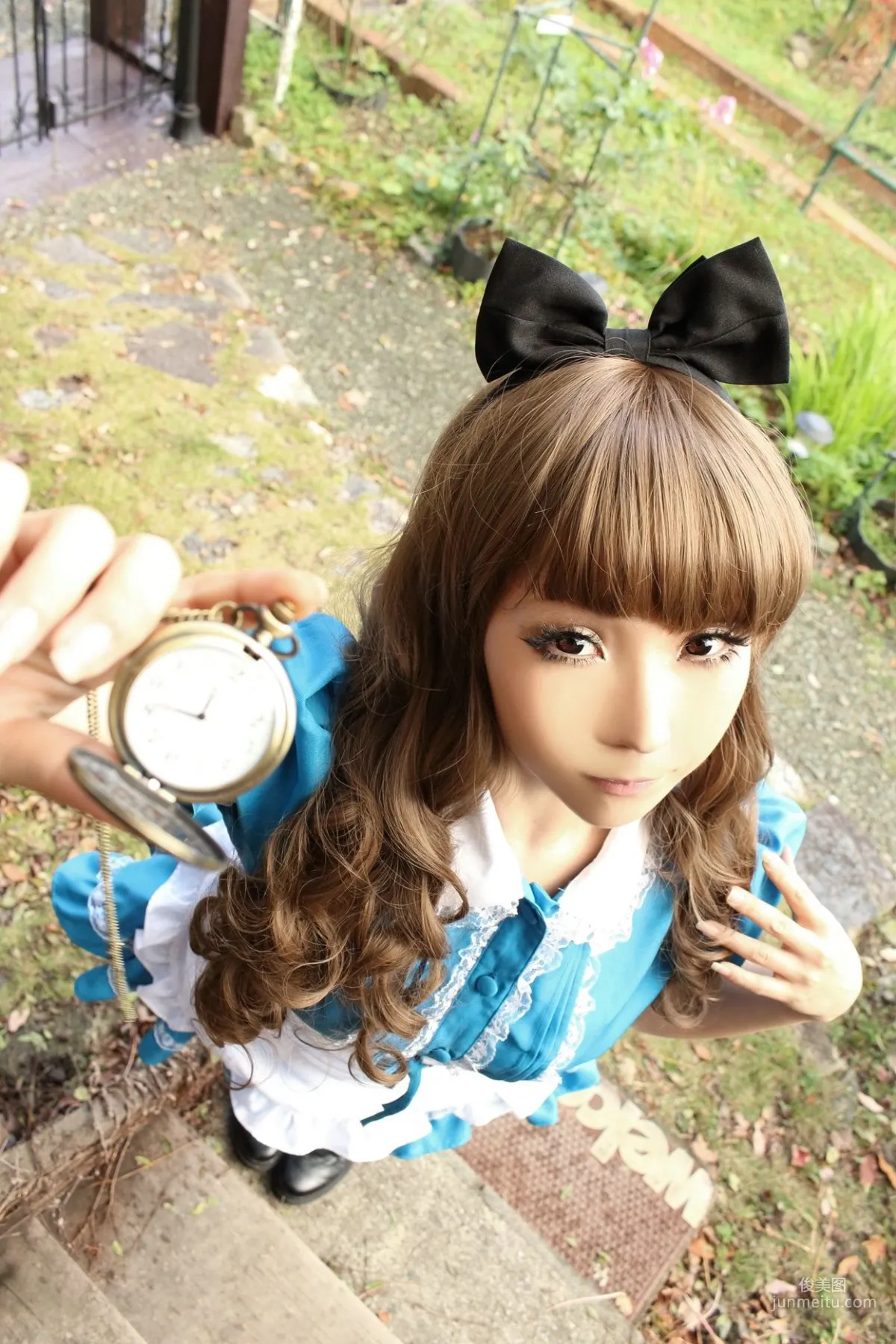 日暮らん 《Alice's Adventures in Wonderland》 Lite.Ver. [HBS] 寫真集 22