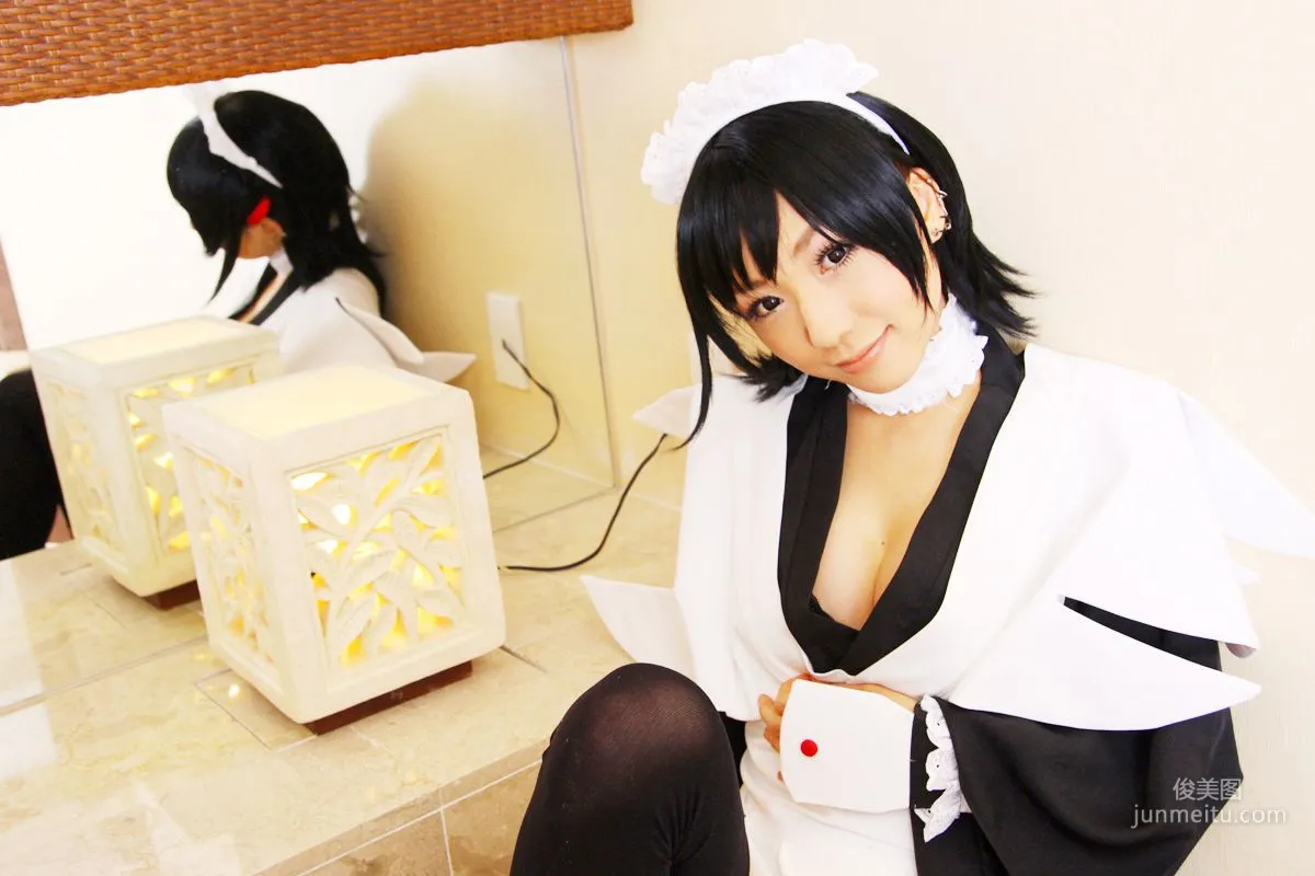 華群みさき 《Queen's Blade》Airi+《Samurai Spirits》Iroha [HONEY BUNNY] 寫真集 66