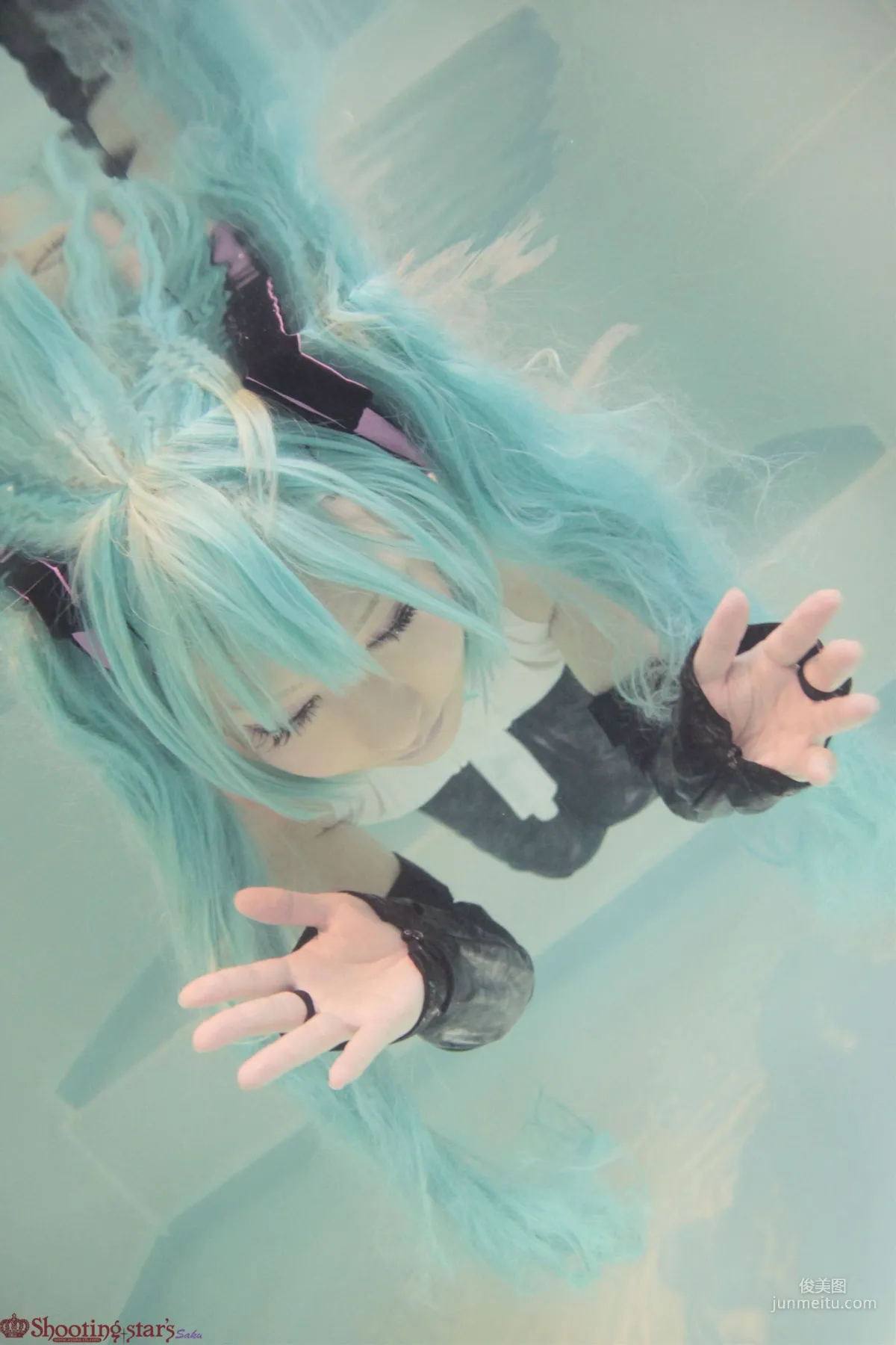 绫香 (サク) 《VOCALOID》初音ミク+鏡音リン [Shooting Star's] 寫真集 47