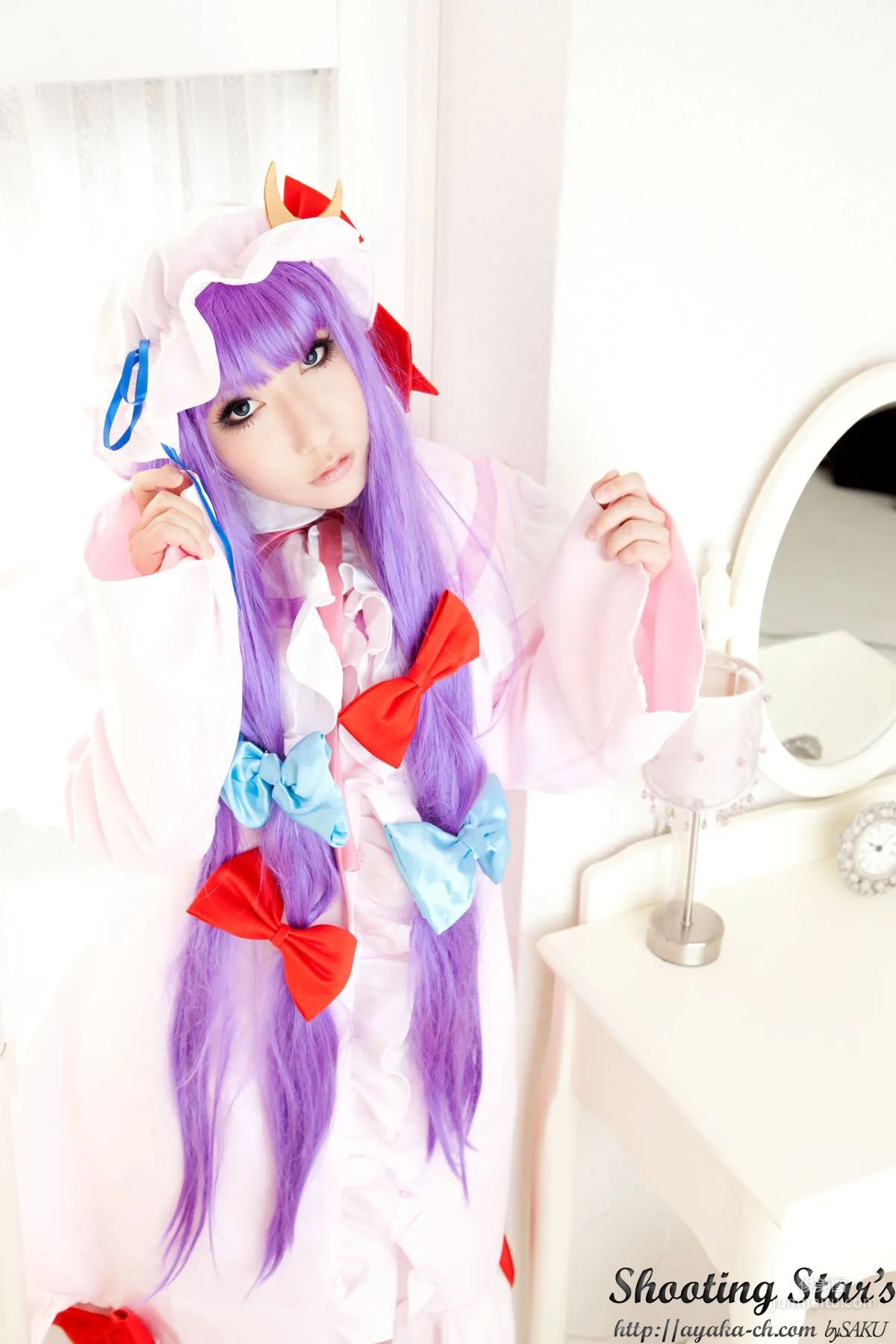 绫香サク (サク綾香 Saku Ayaka)《東方Project》Izayoi Sakuya + Patchouli Knowledge [Shooting Star's] 寫真集 13