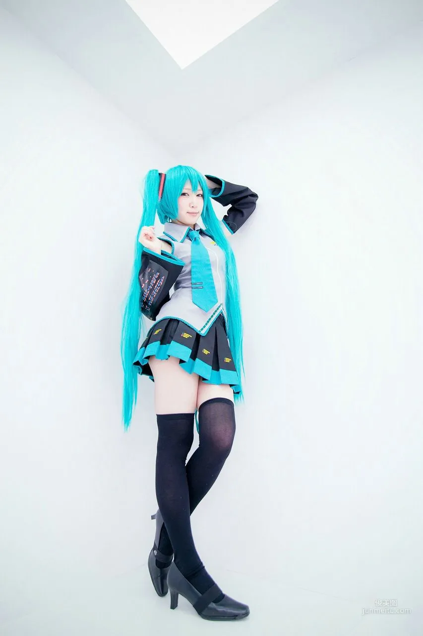 LeChat(るしゃ) 《VOCALOID》 [踊るねこ人間] 写真集10