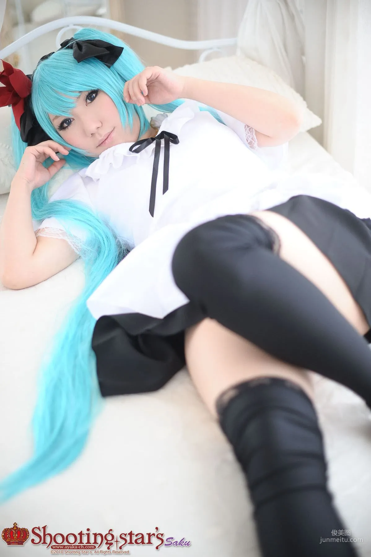 サク (Saku) 《VOCALOID》Hatsune Miku 2 [Shooting Star's] 寫真集 13