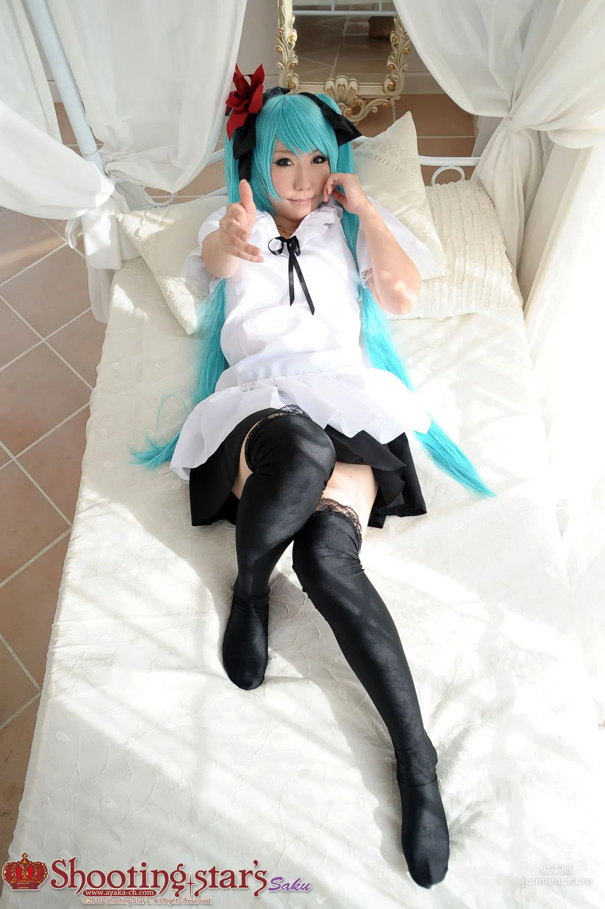 绫香サク (Saku Ayaka) 《Vocaloid》Hatsune Miku 4 写真集47